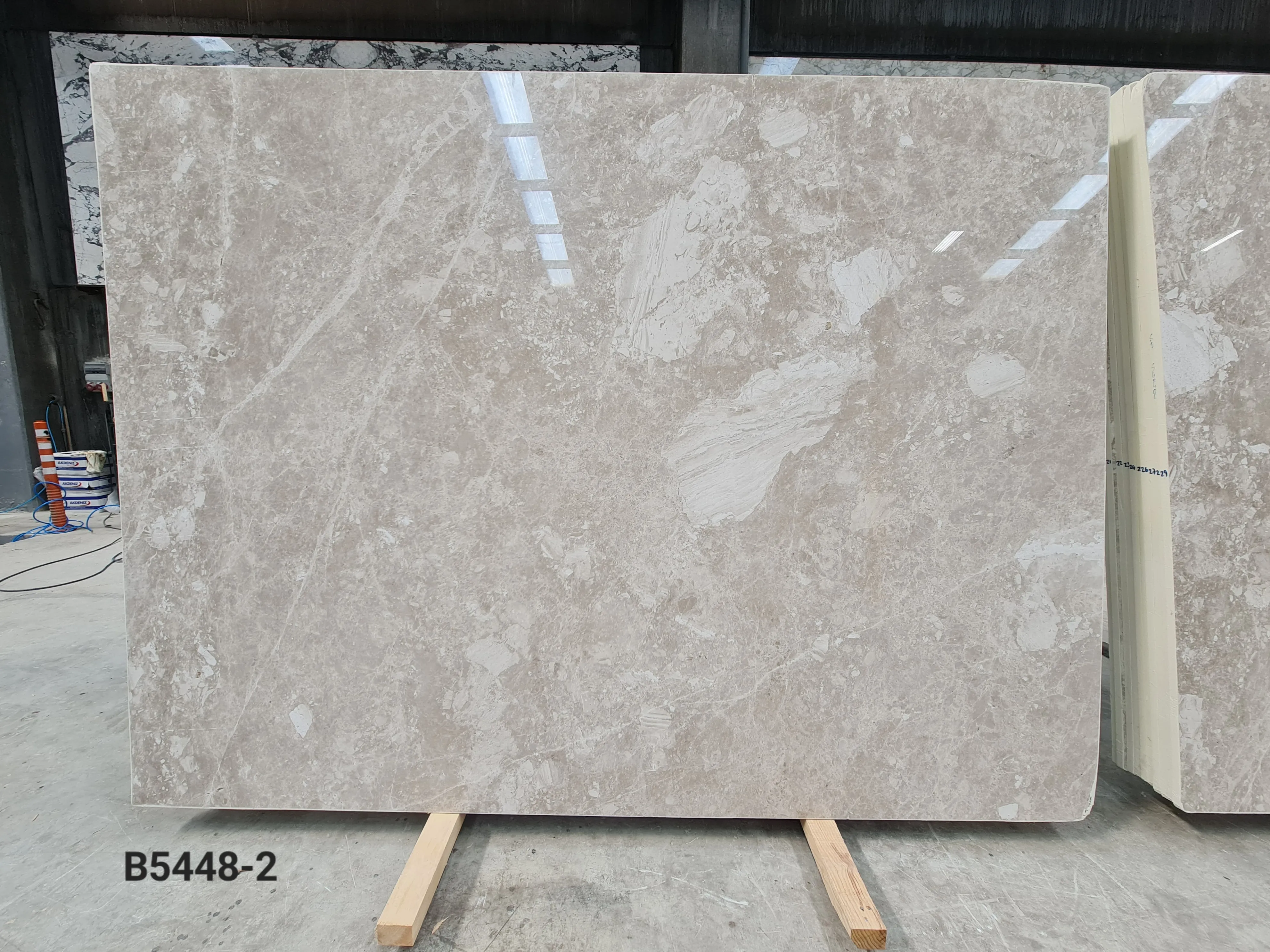 B5448 - 2 CM Akhisar Beige Polished