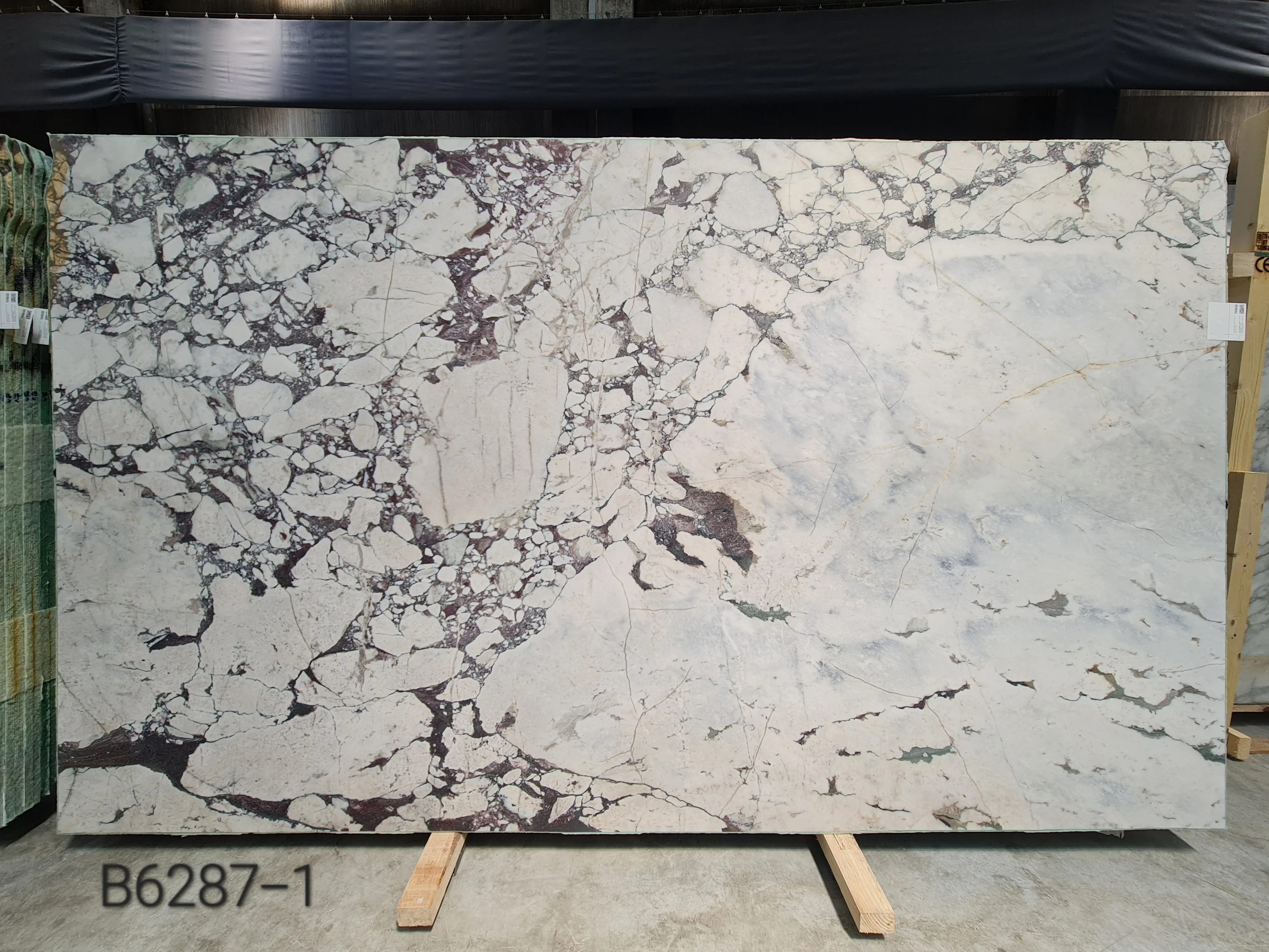 B6287 - 2 CM Calacatta Viola Honed