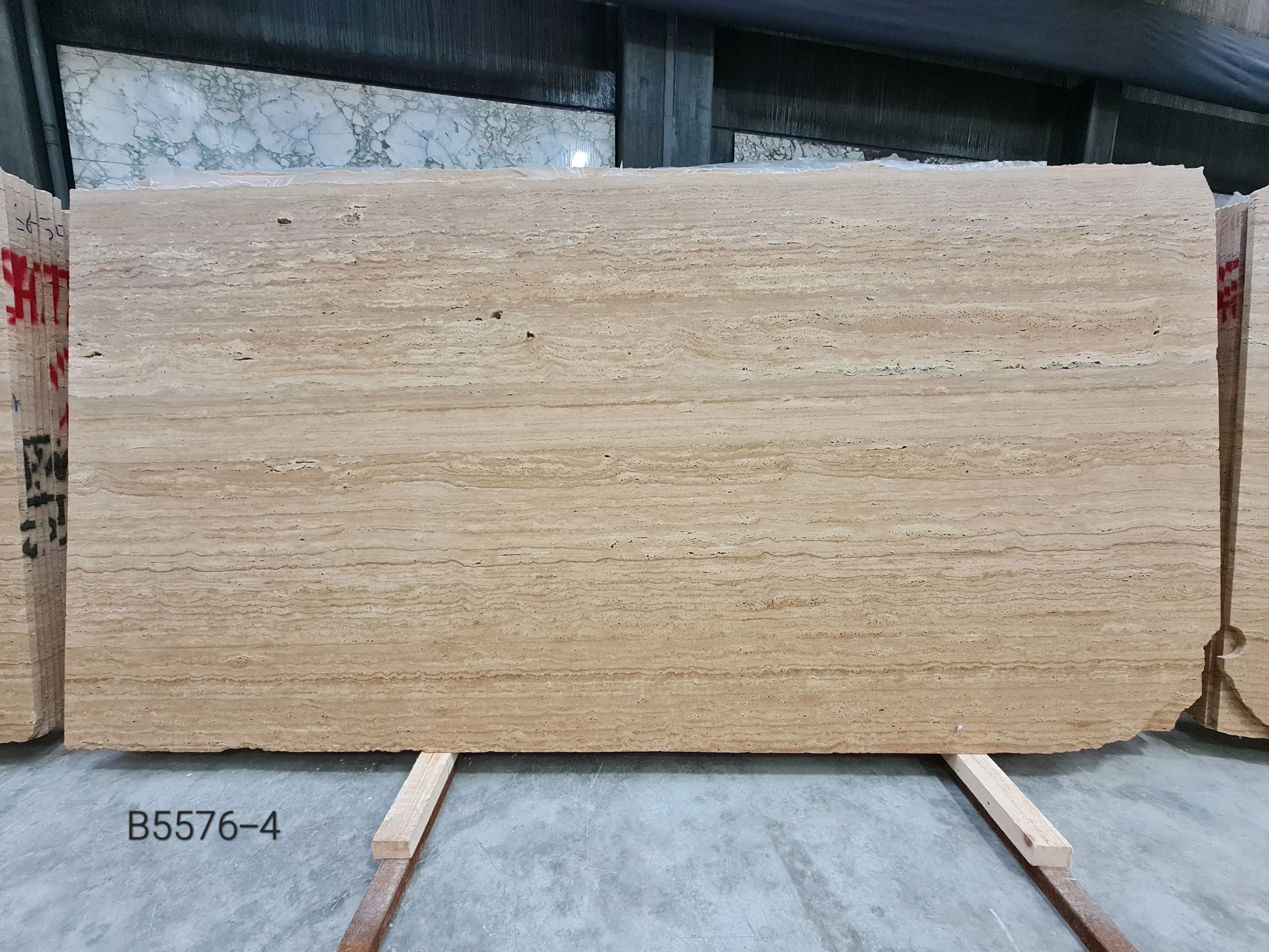 B5576 - 2 CM Travertine Veincut Unfilled Honed