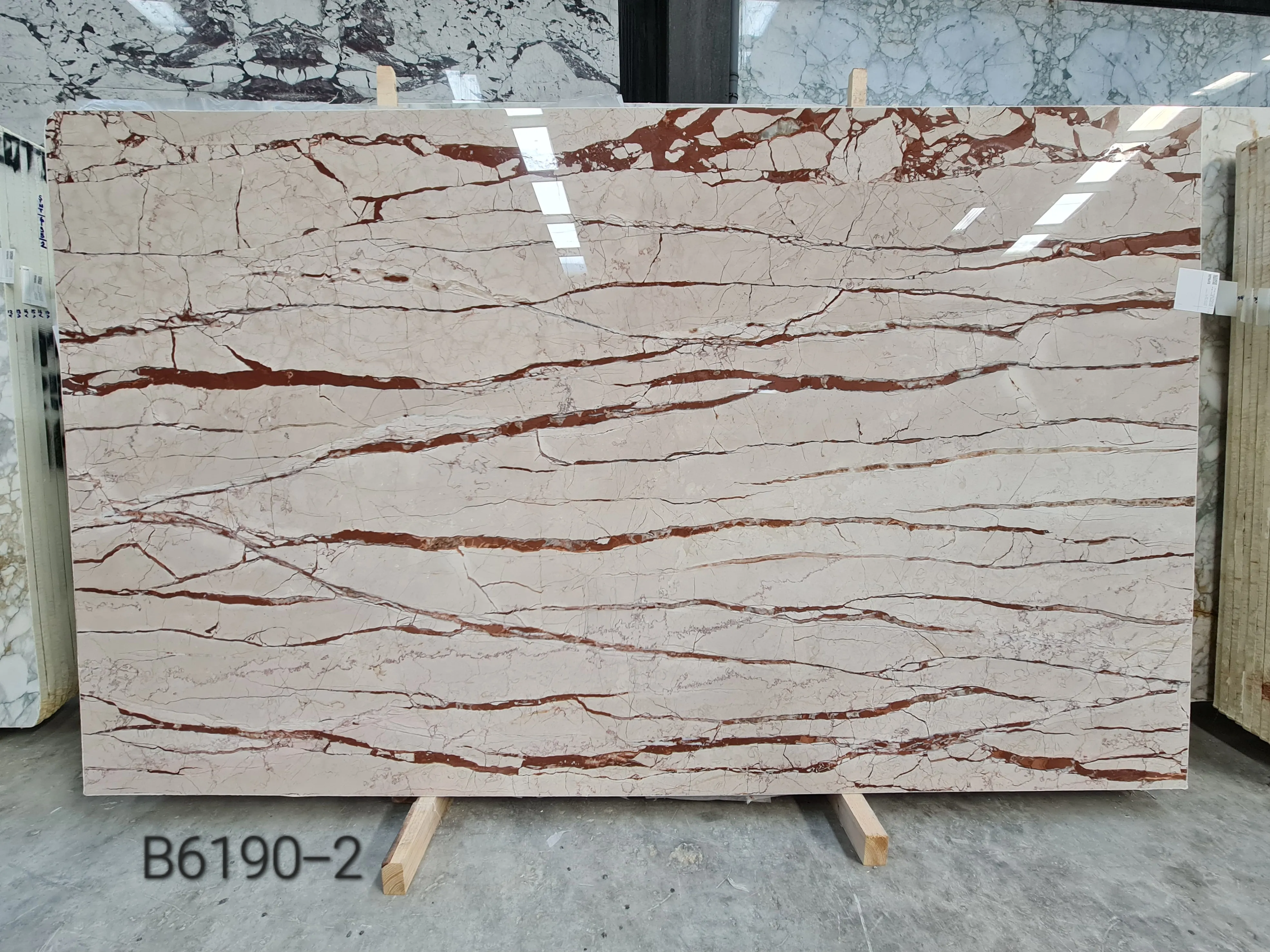 B6190 - 2 CM Sofita Beige Polished