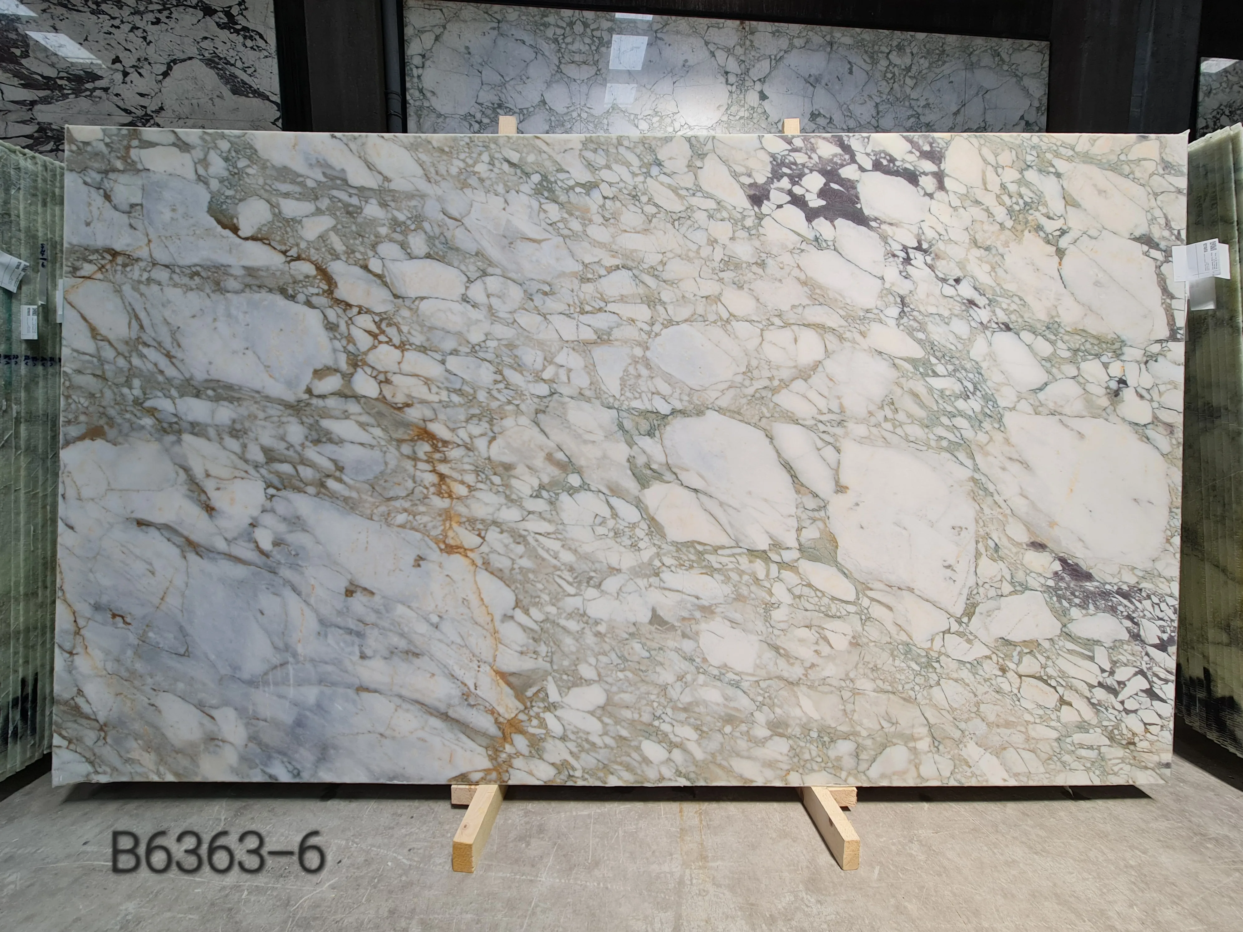 B6363 - 2 CM Calacatta Green Honed