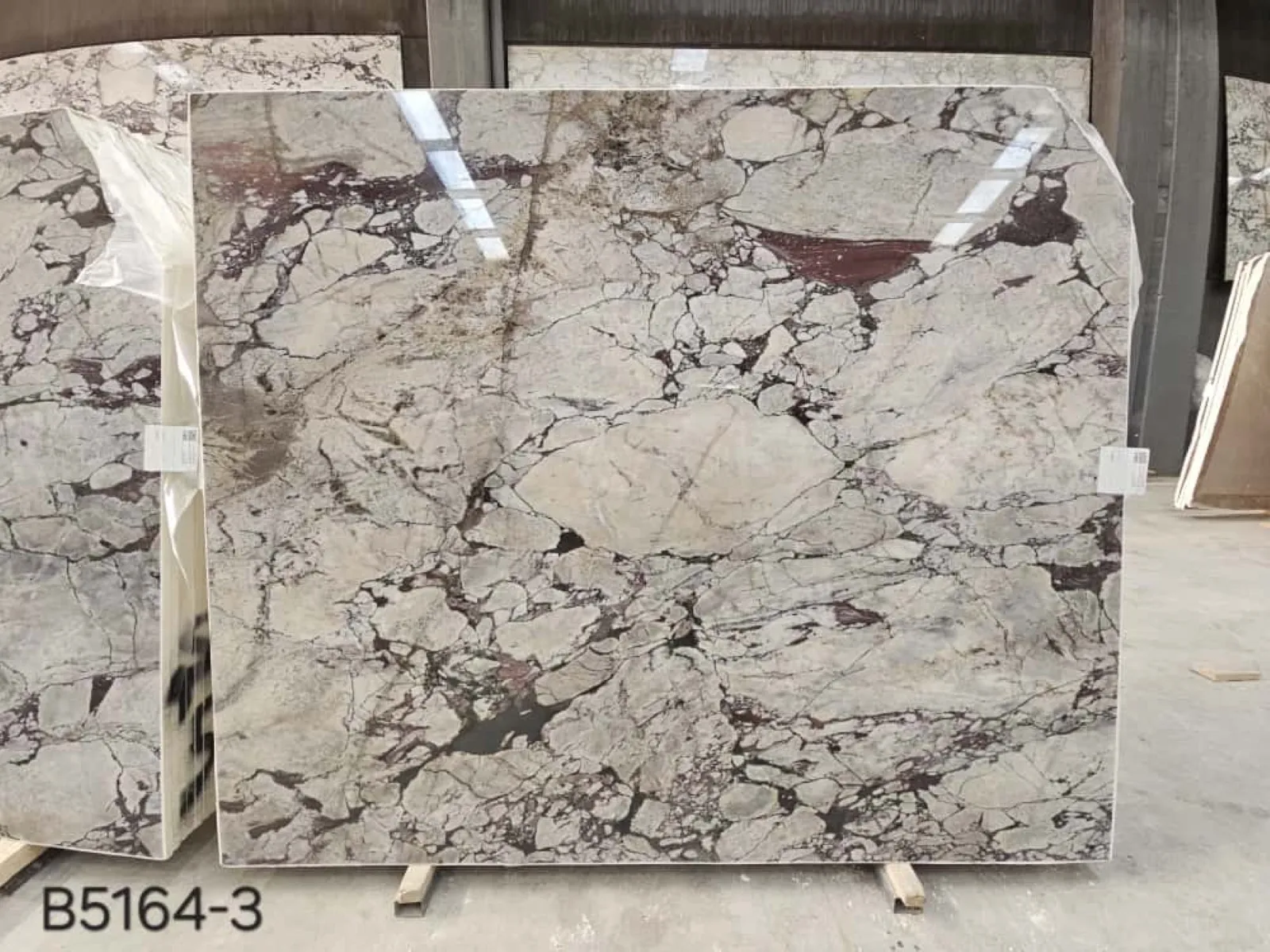 B5164 - 2 CM Calacatta Viola Polished