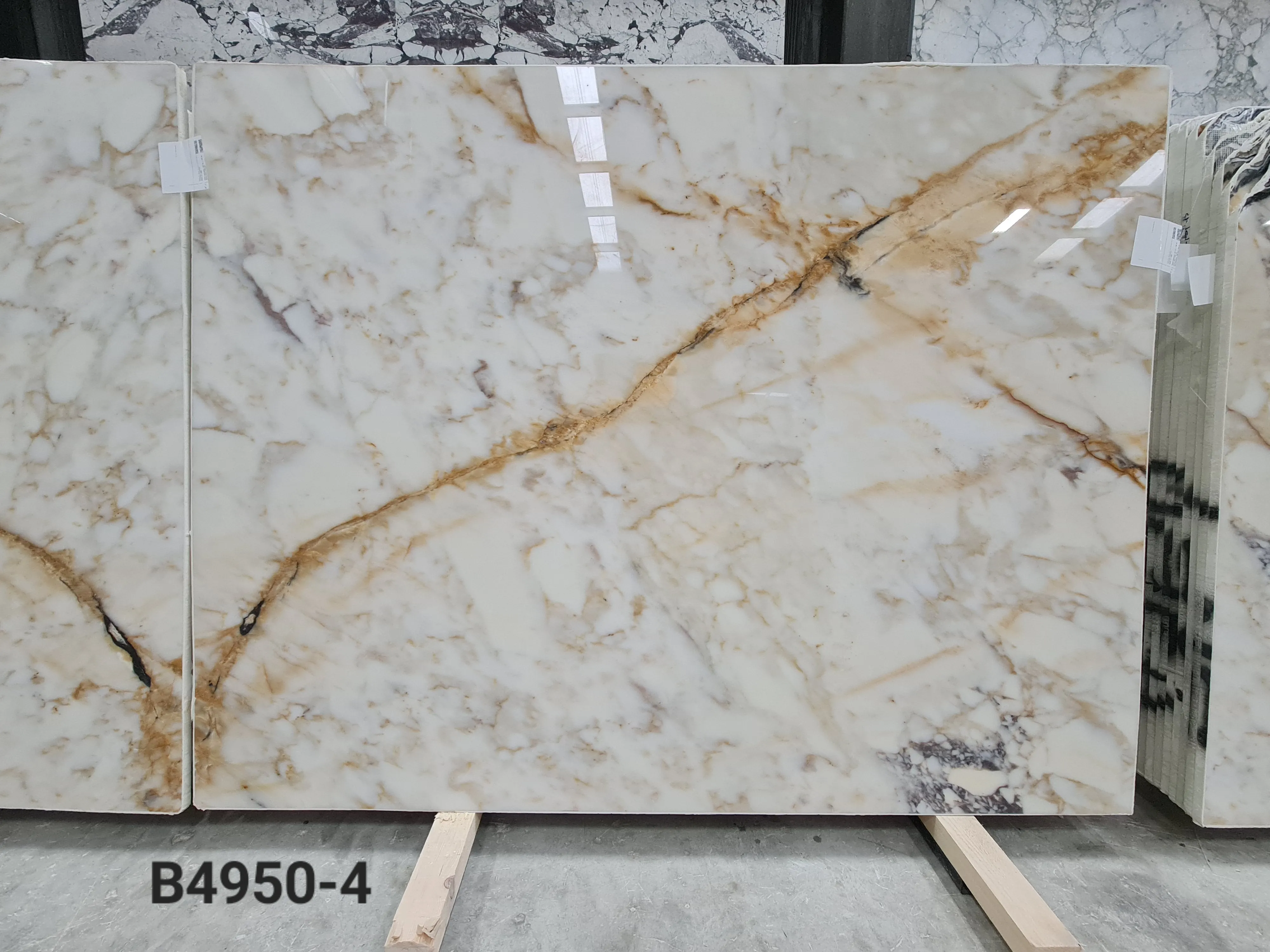 B4950 - 2 CM Afyon Sugar Violet Polished