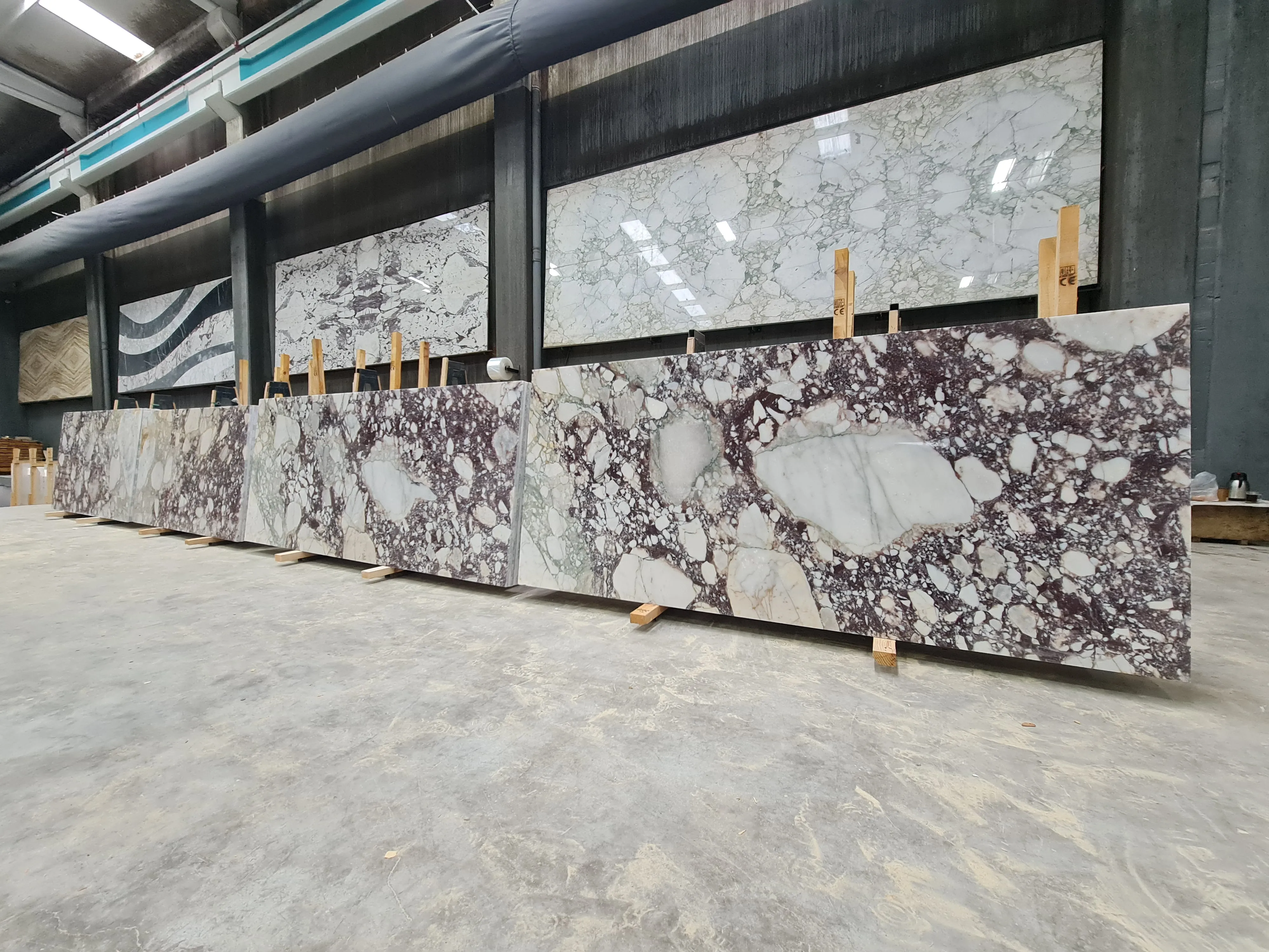 BCV90 - 2 CM Calacatta Viola Polished