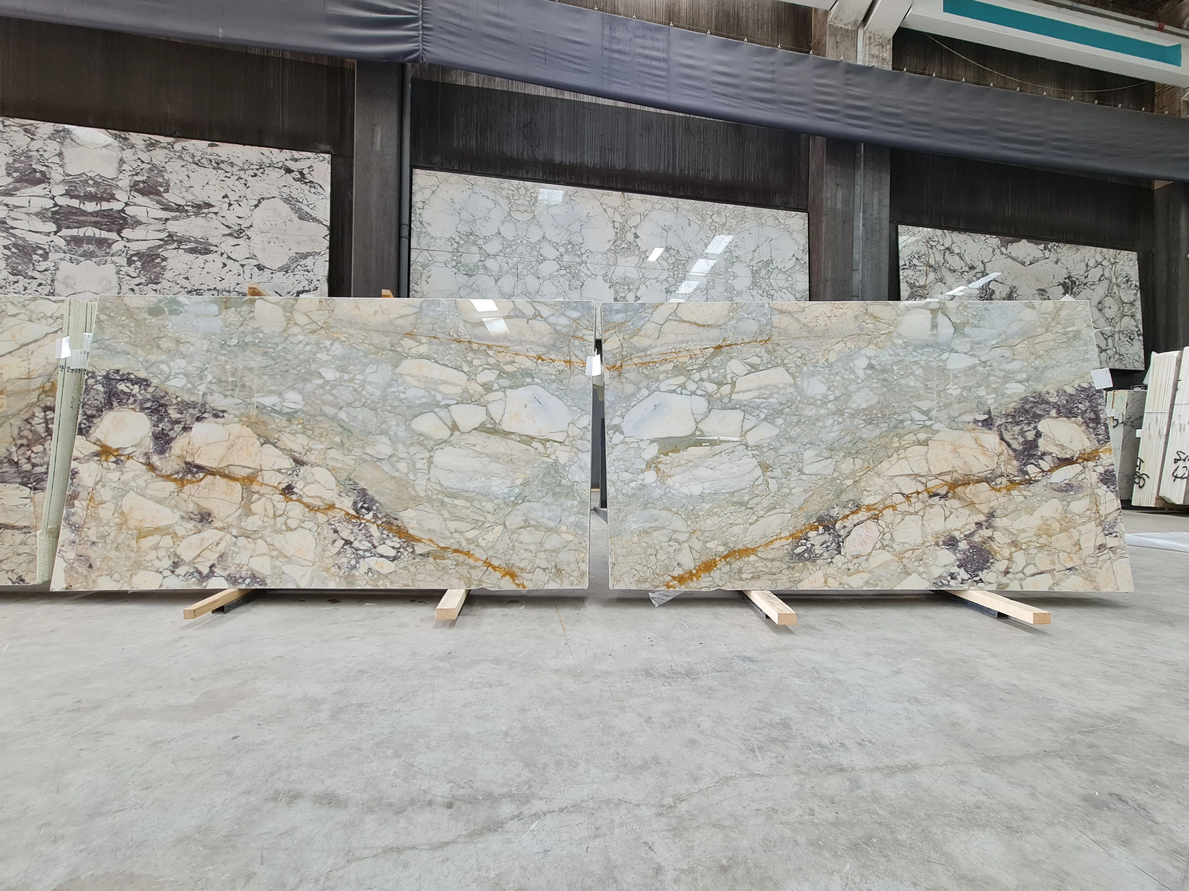 B6219 - 2 CM Calacatta Green Polished