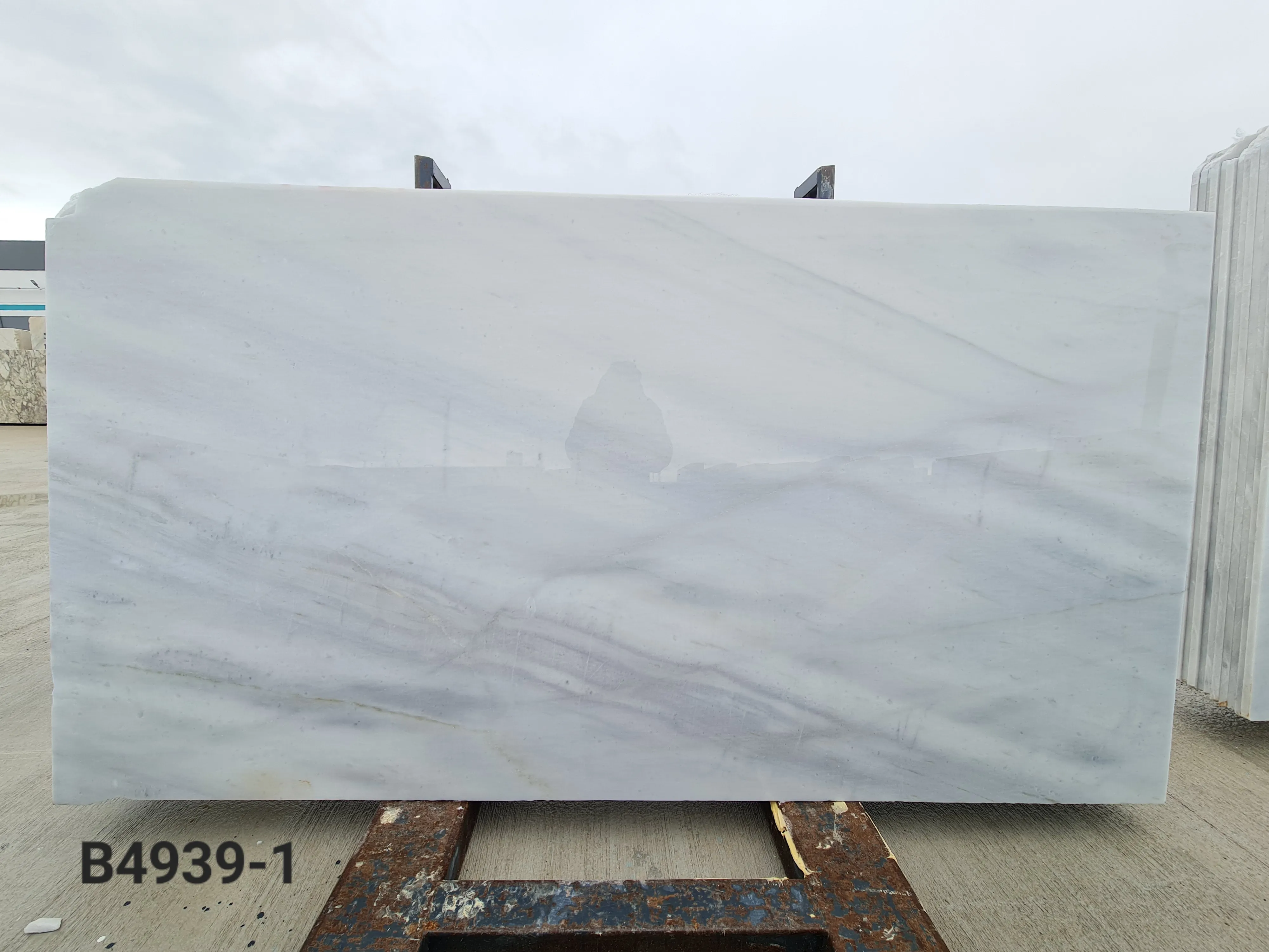 B4939 - 2 CM Kemalpasa White Polished