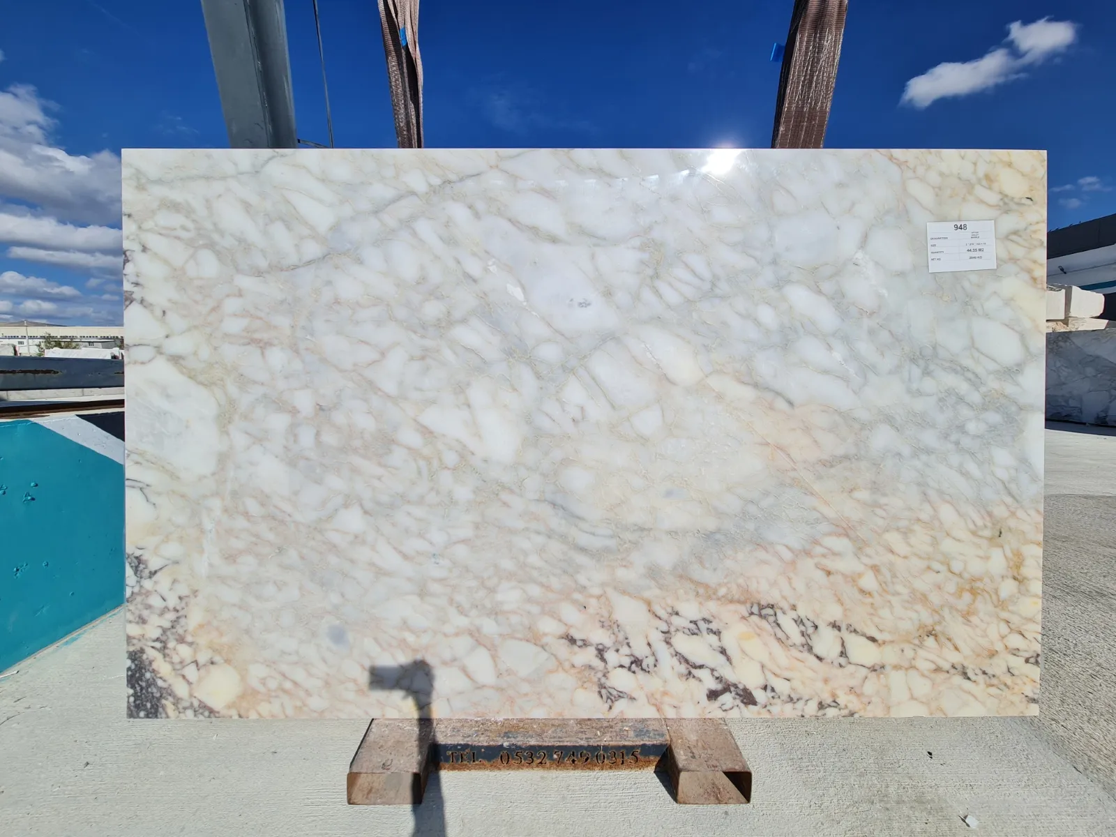 B948-949 - 2 CM Afyon Gold Polished