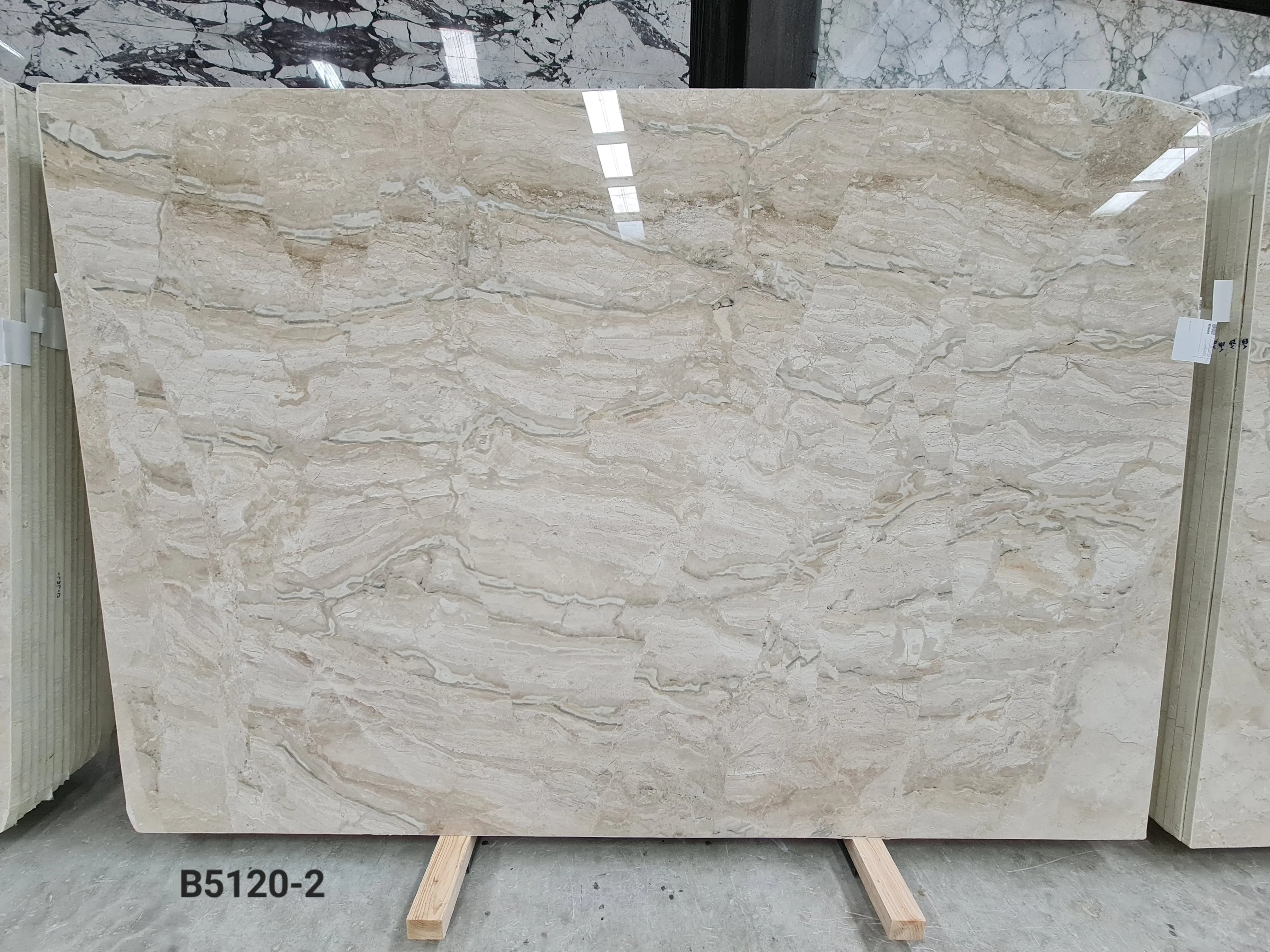 B5120 - 2 CM Diana Royal Polished