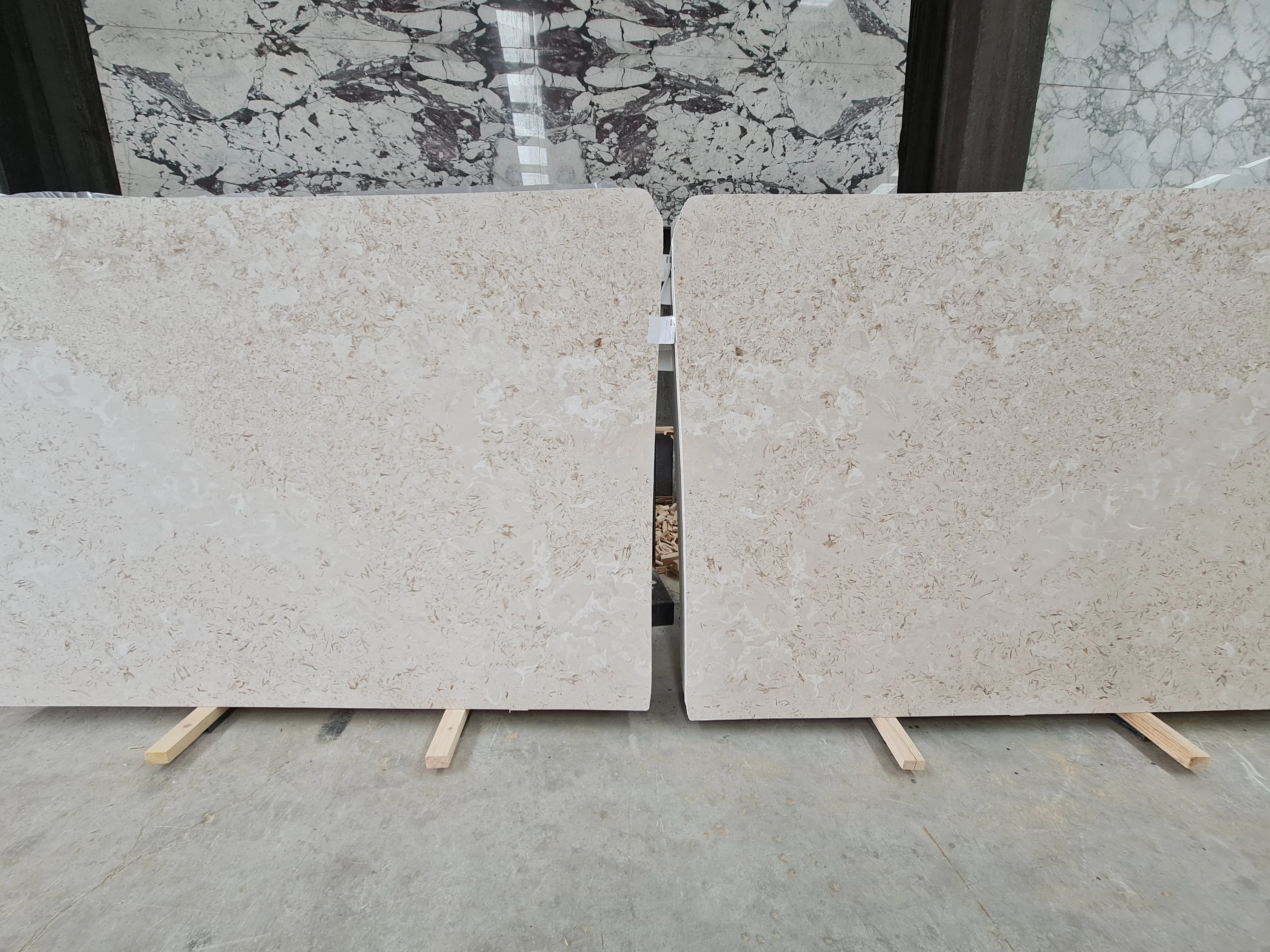 B6396 - 2 CM Myra Honed