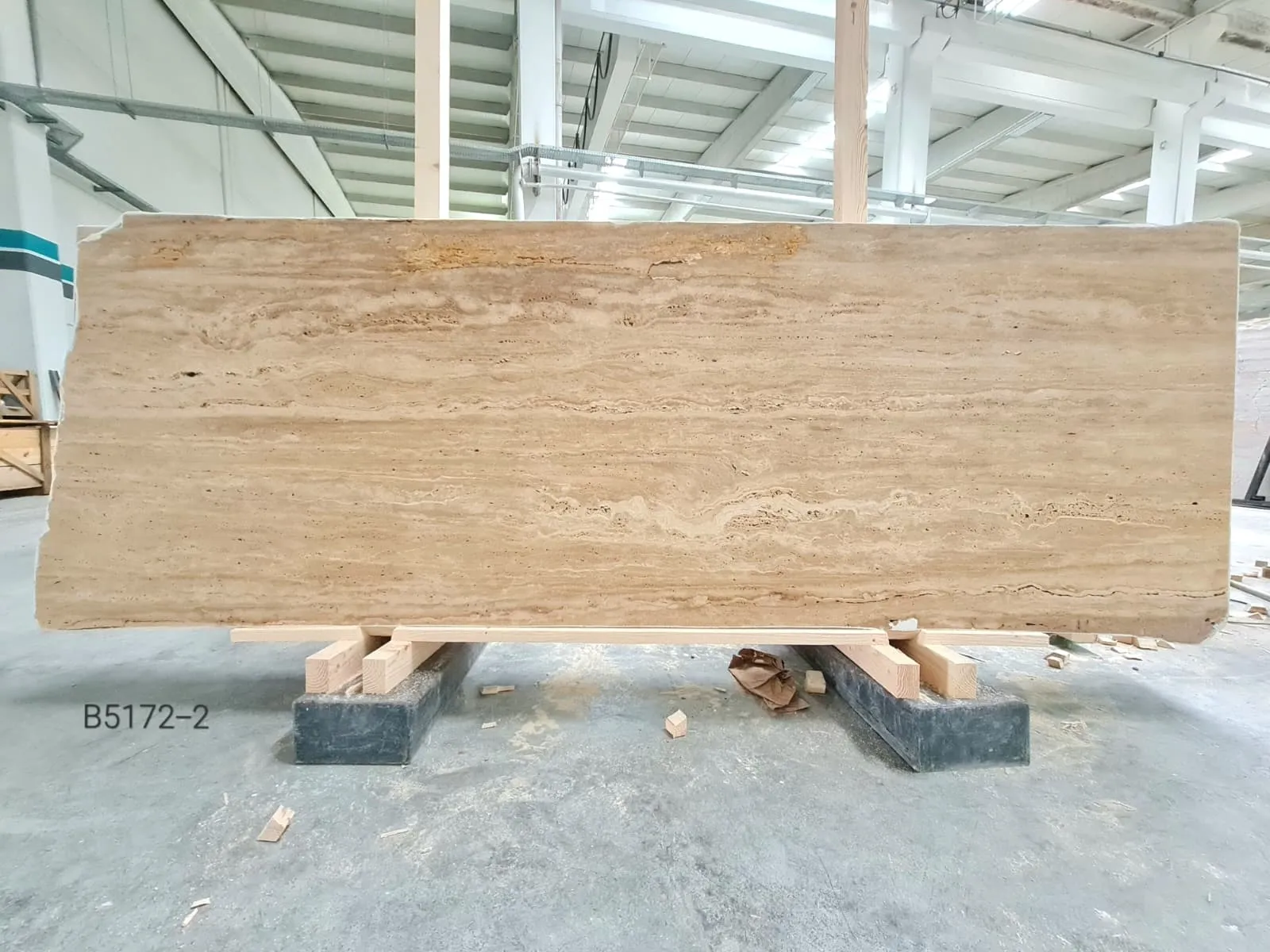 B5172 - 2 CM Veincut Travertine Unfilled Honed