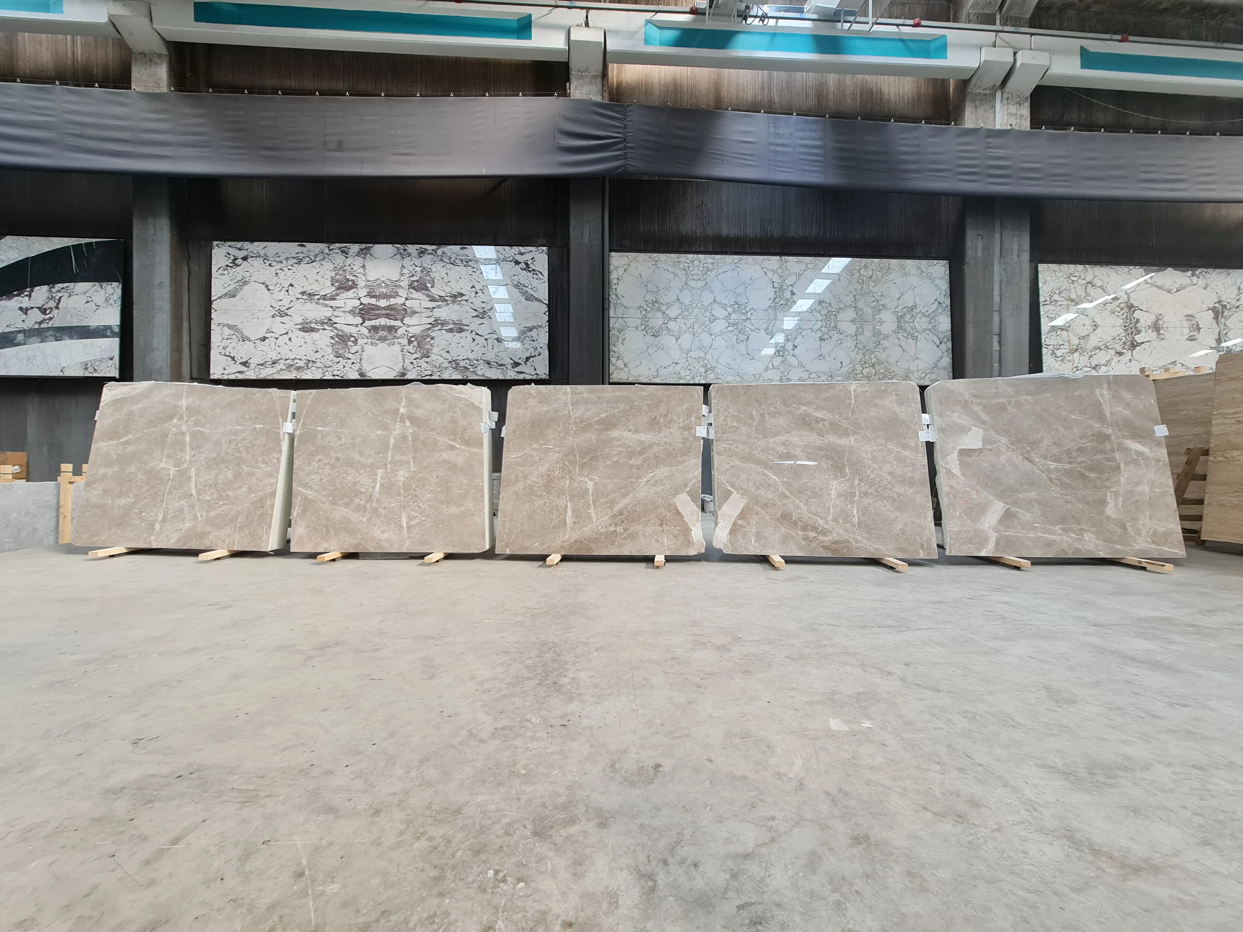 B949 - 2 CM Karaman Grey Polished