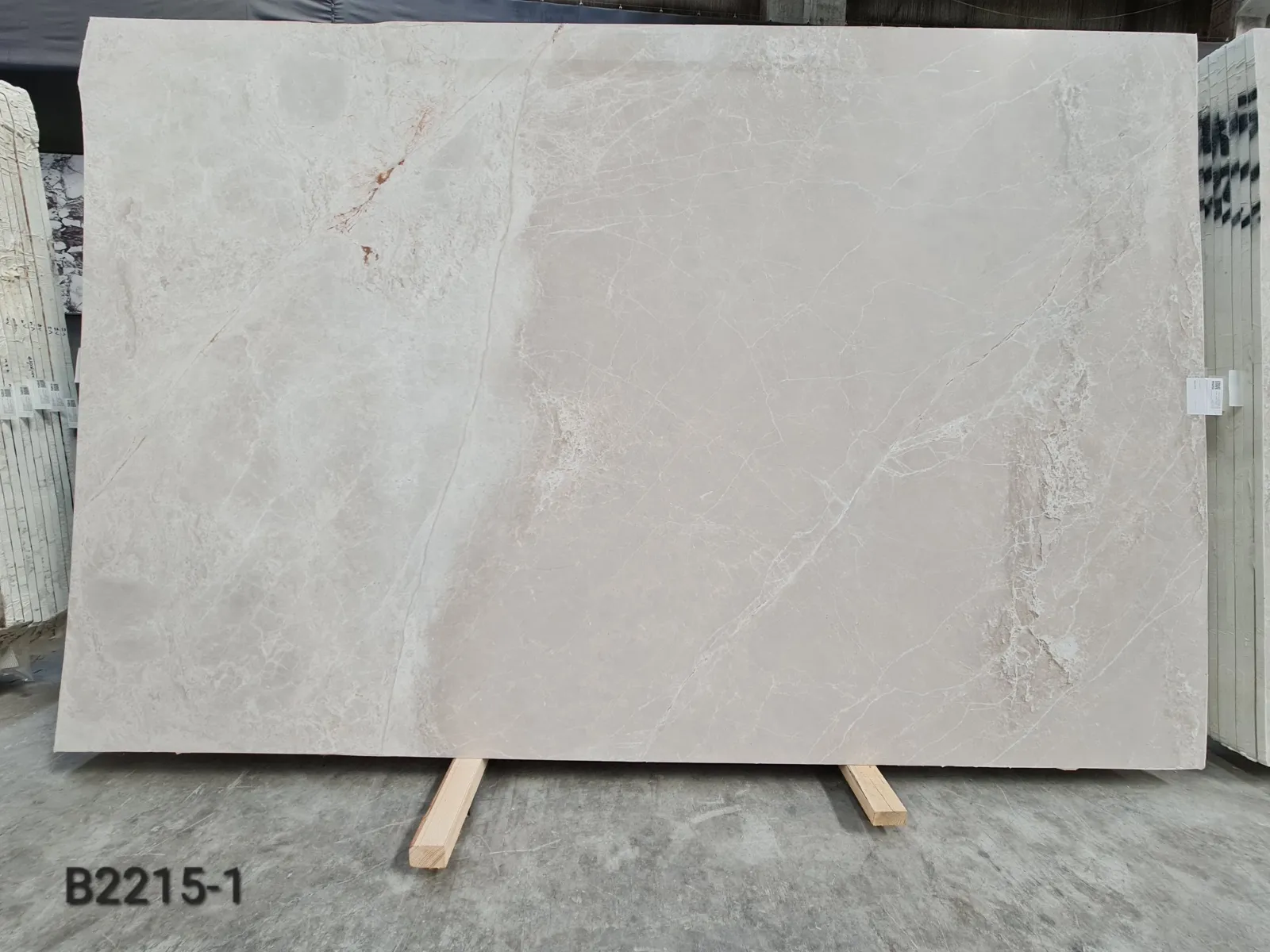 B2215 - 2 CM Cream Karaman Honed