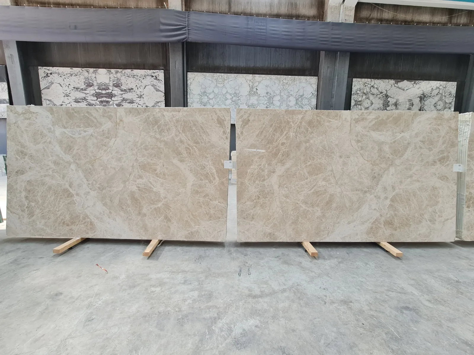 B2162 - 2 CM Patara Light Polished