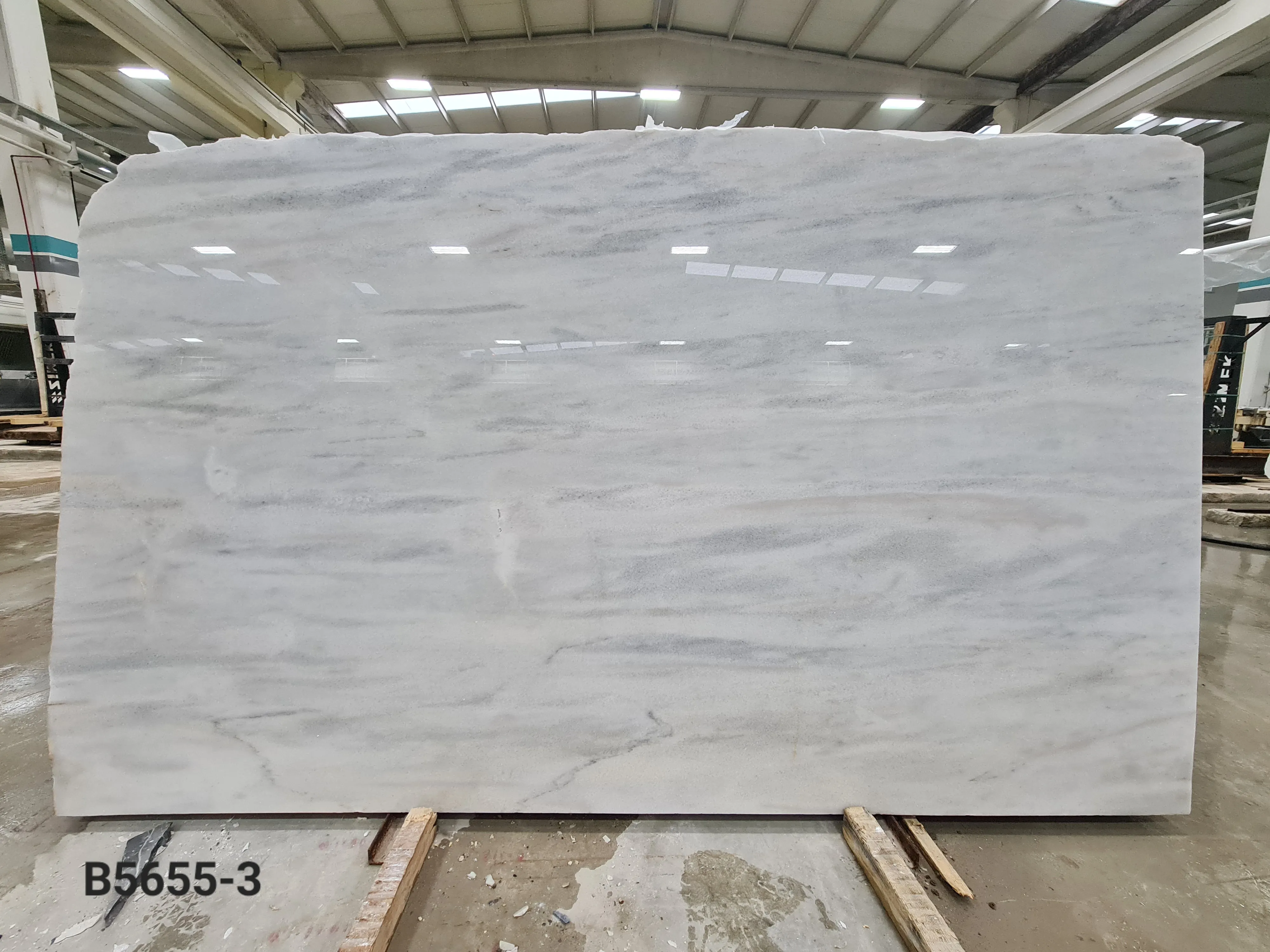 B5655 - 3 CM Opal White Polished
