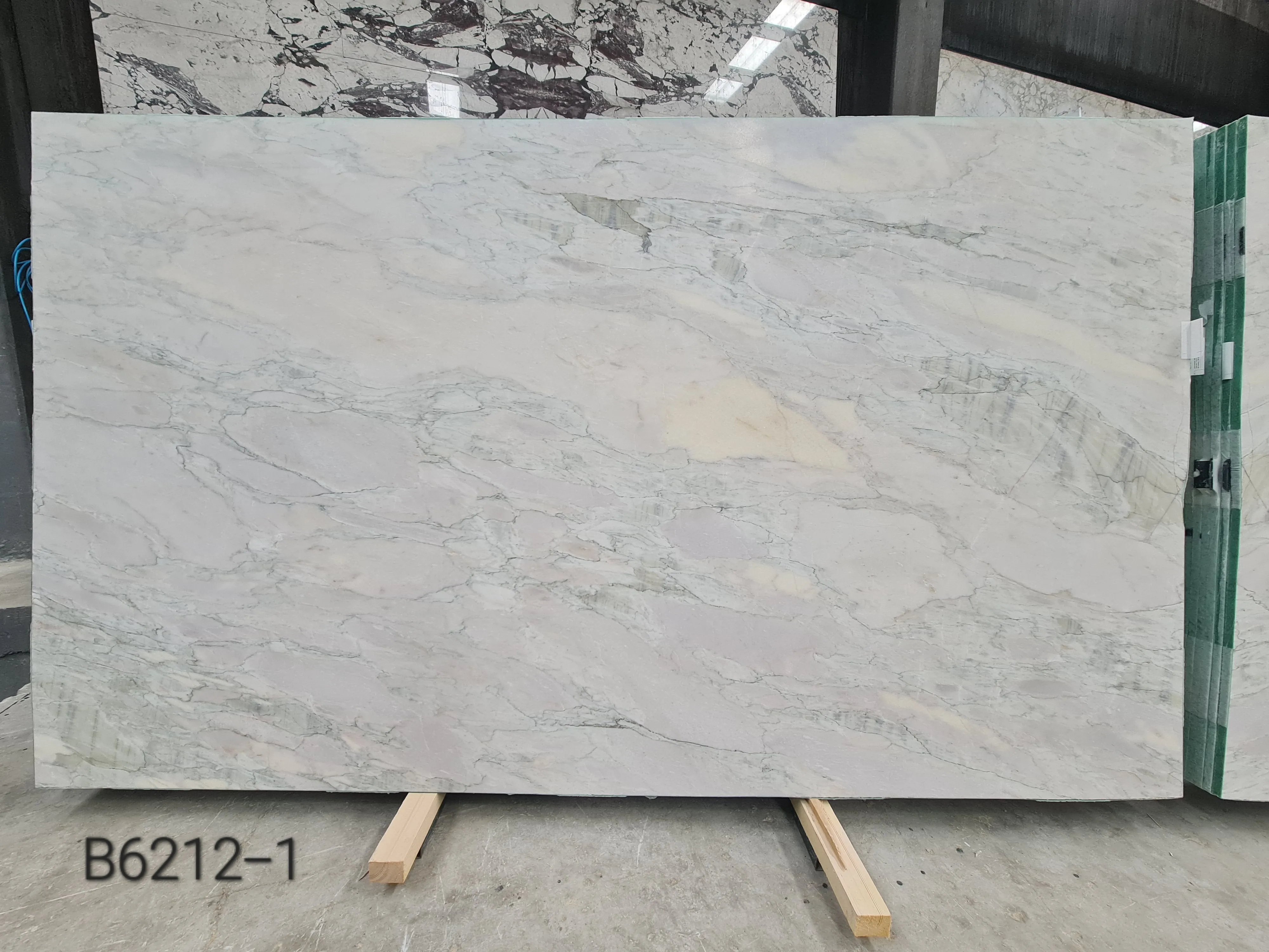 B6212 - 2 CM Arabescato Oyster Honed