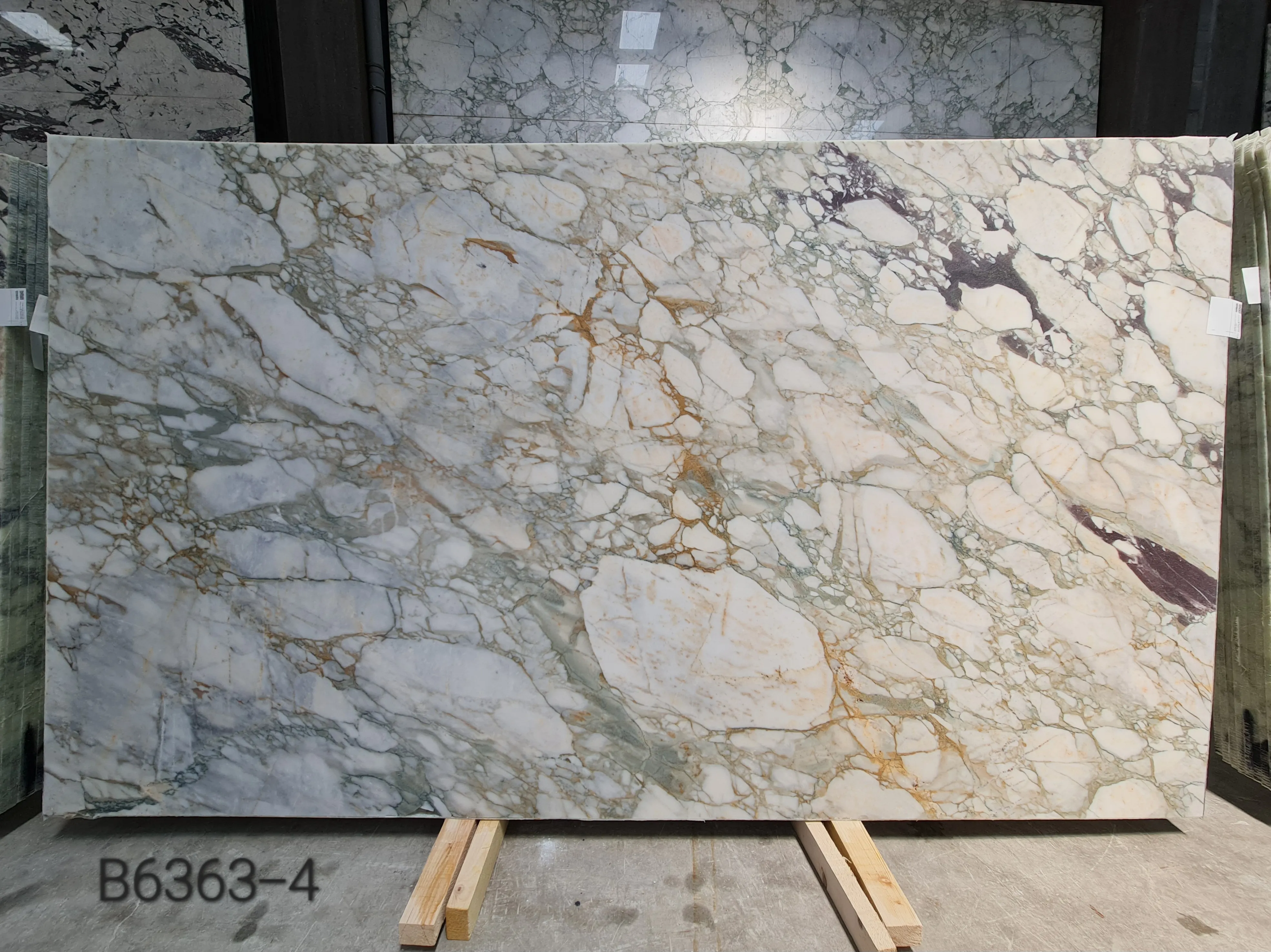 B6363 - 2 CM Calacatta Green Honed