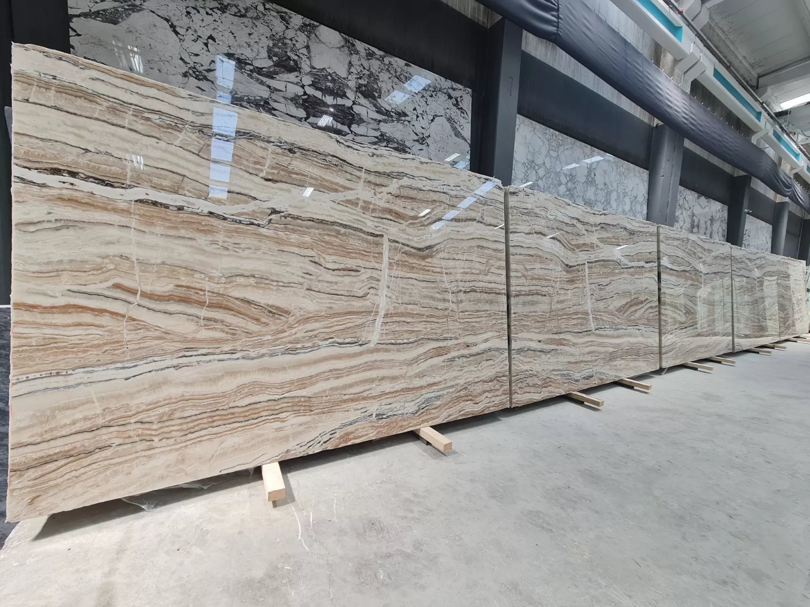 B1732 - 2 CM Jurassic Onyx Polished