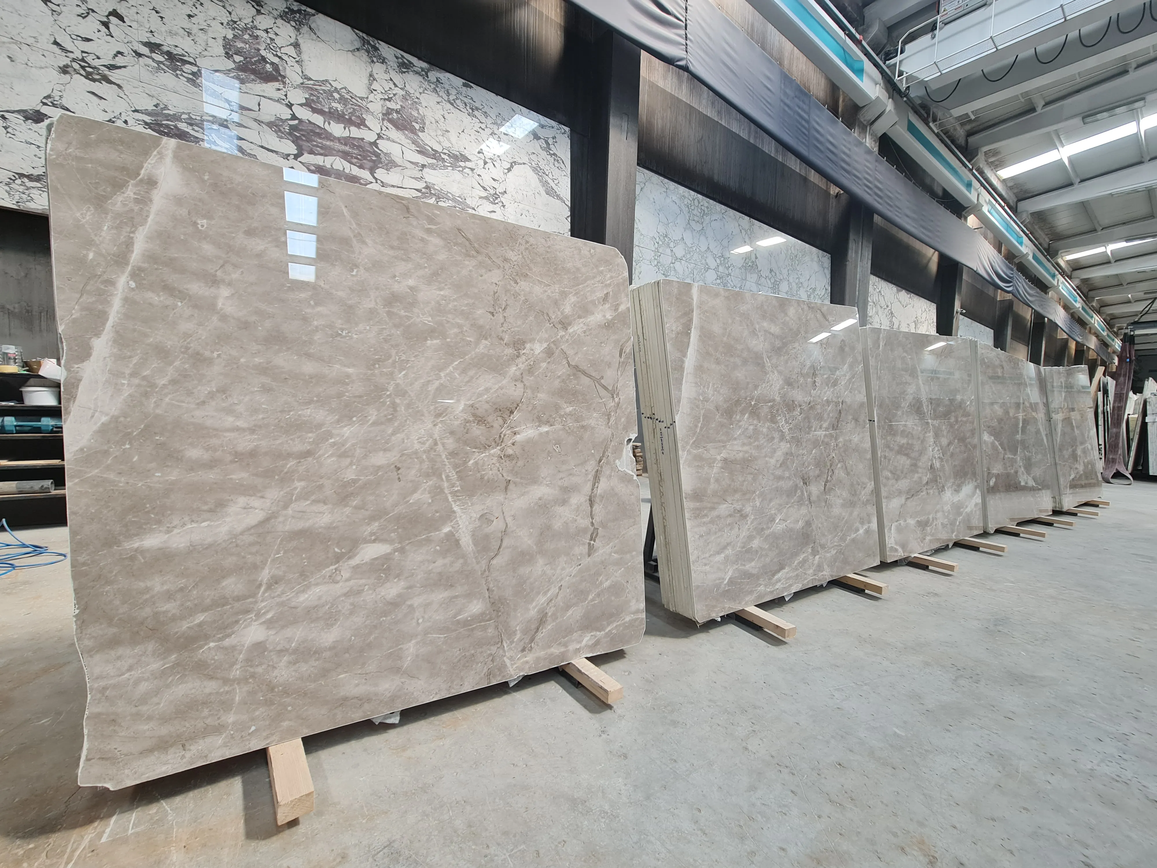 B888 - 2 CM Karaman Grey Polished