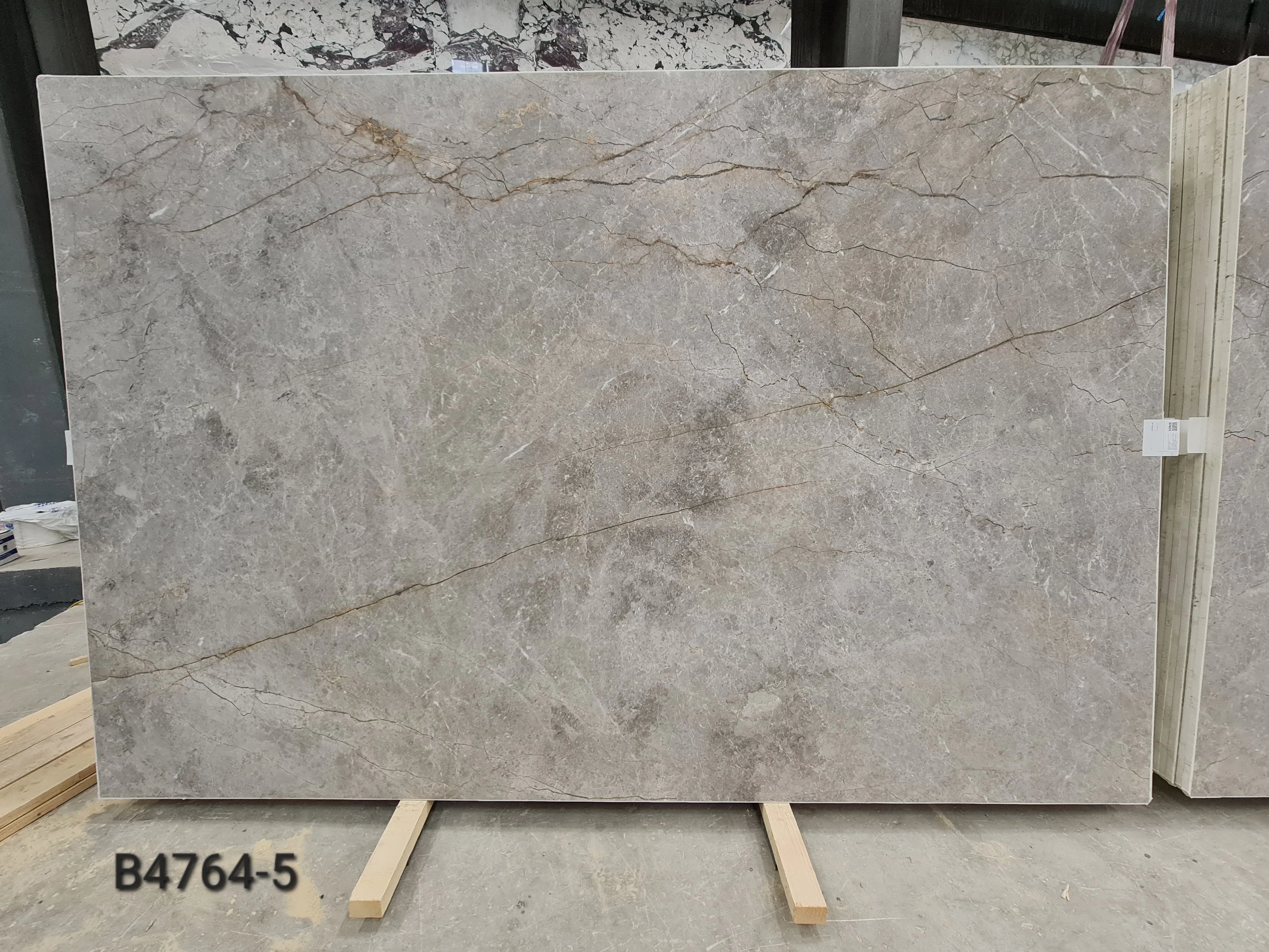 B4764 - 2 CM Silver Root Honed