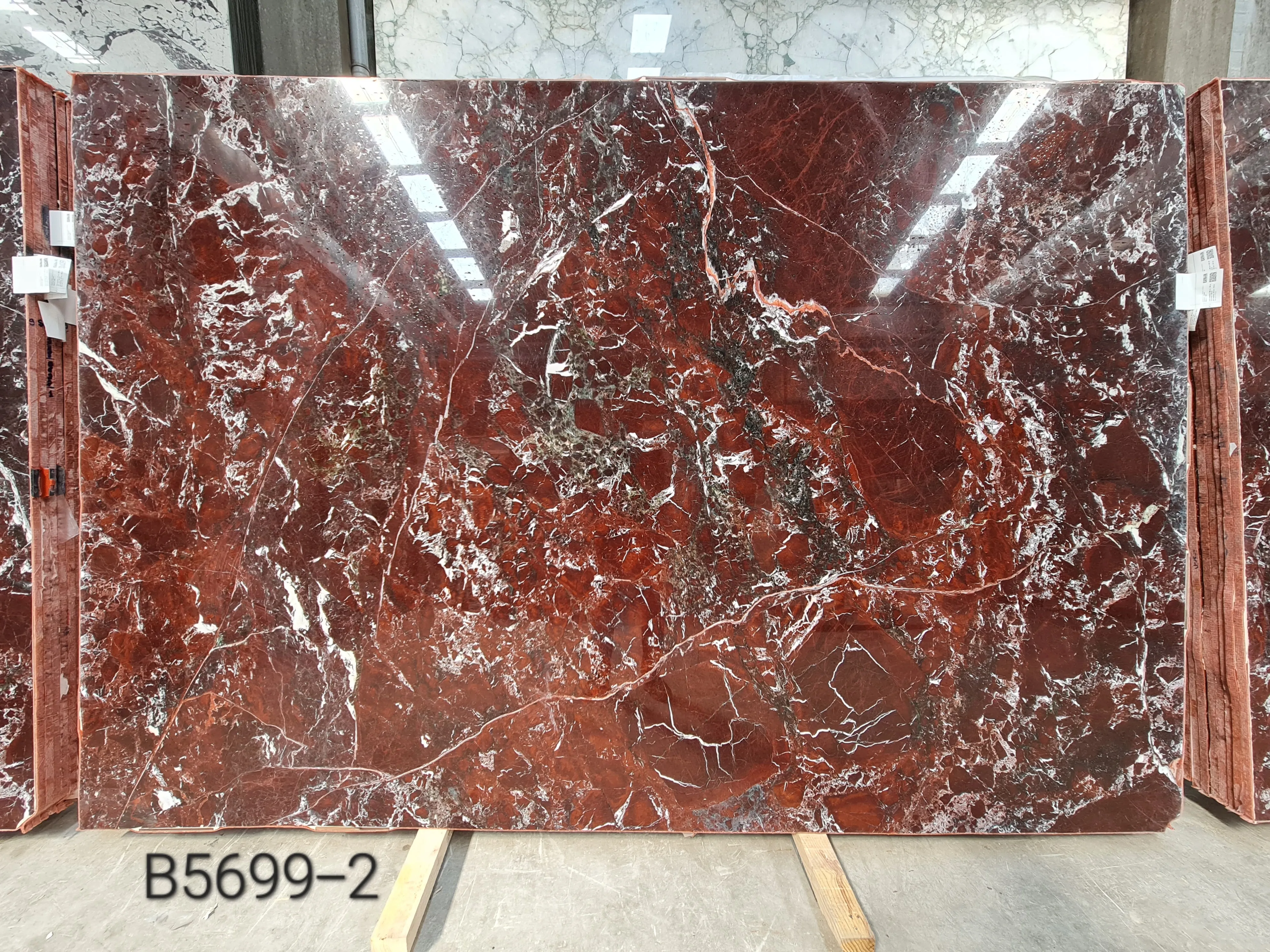 B5699 - 2 CM Rosso Levanto Polished