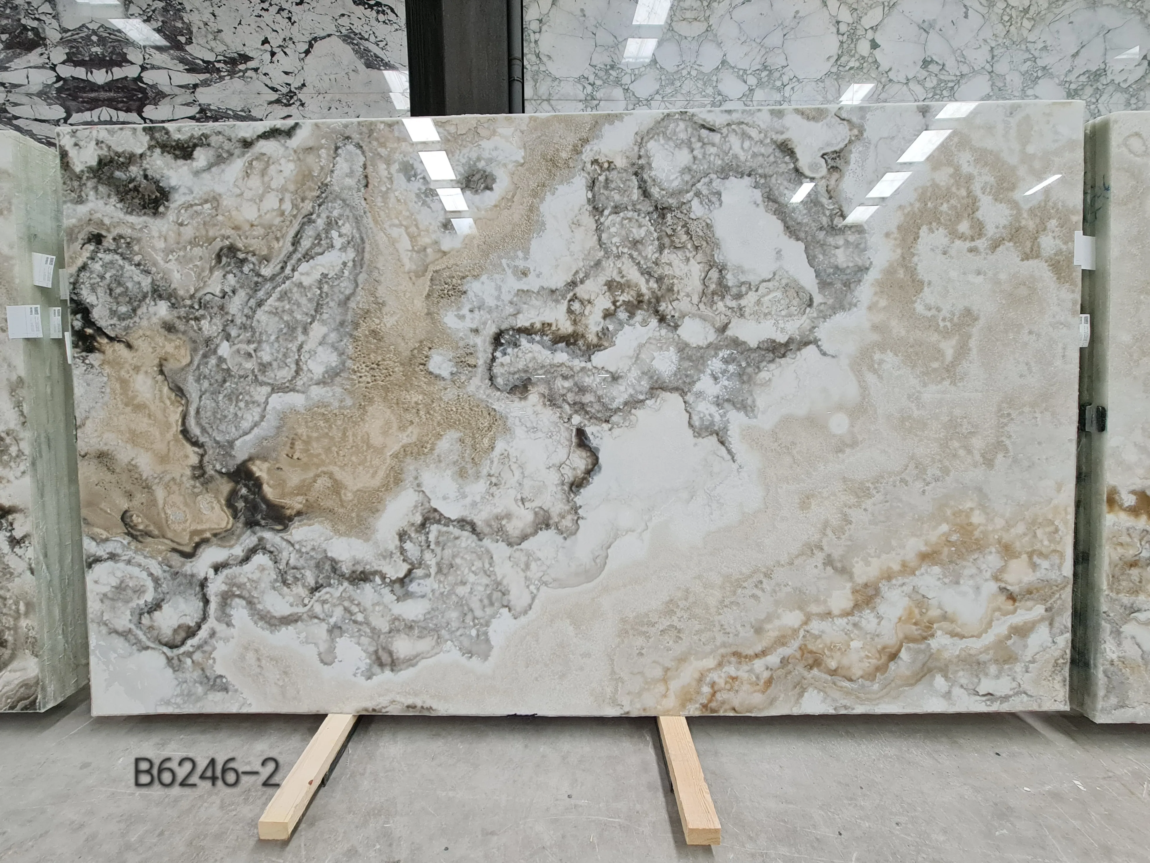 B6246 - 2 CM Grey Onyx Polished