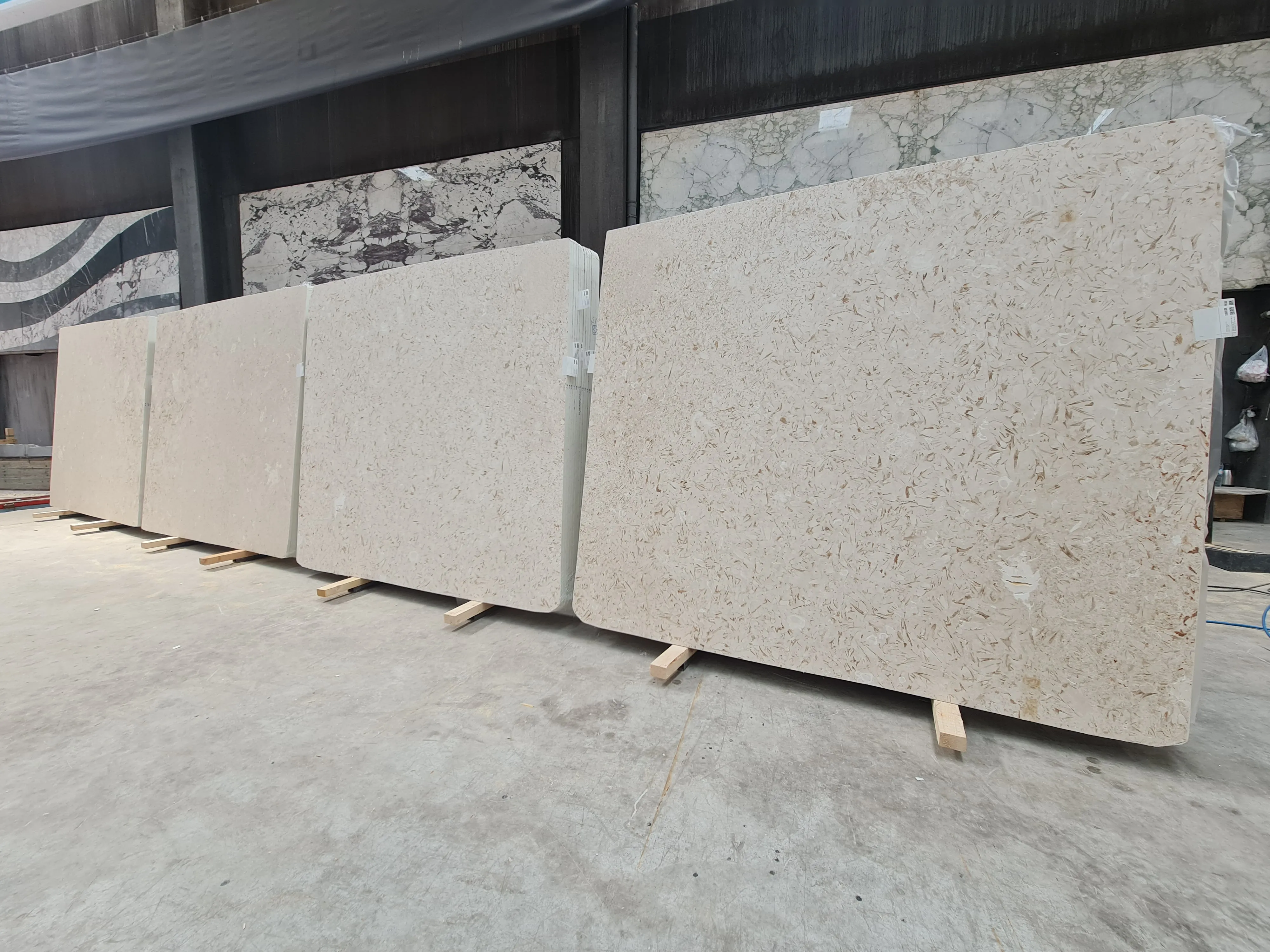 B6399 - 2 CM Myra Honed
