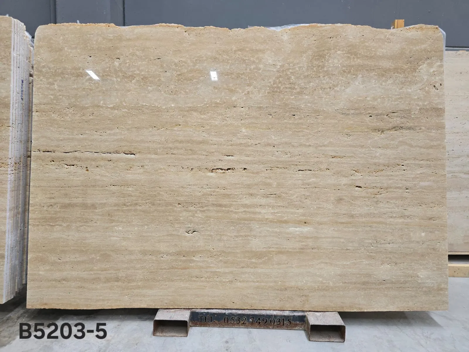 B5203 - 2 CM Veincut Travertine Unfilled Polished