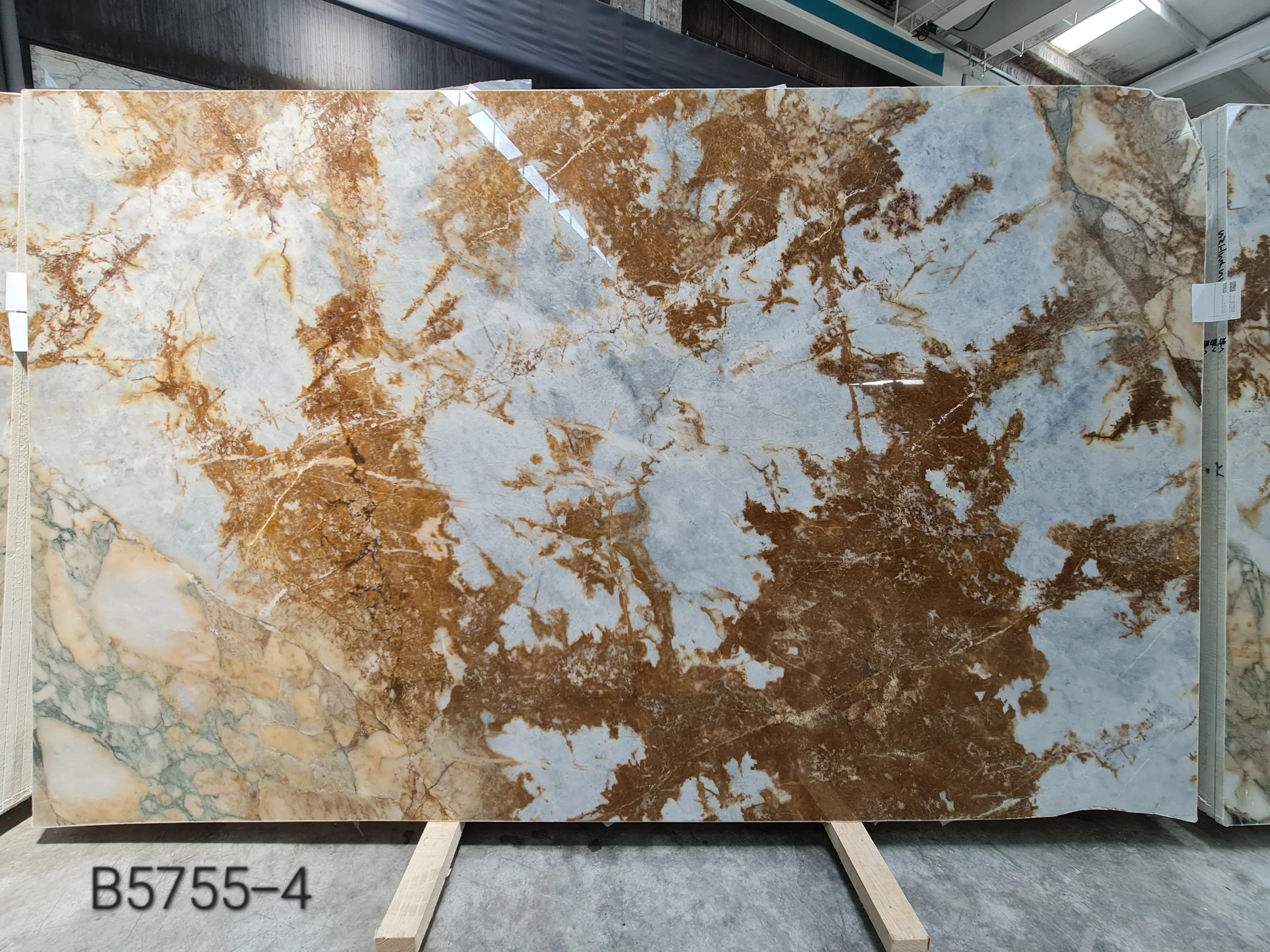 B5755 - 2 CM Imperiale Gold Polished