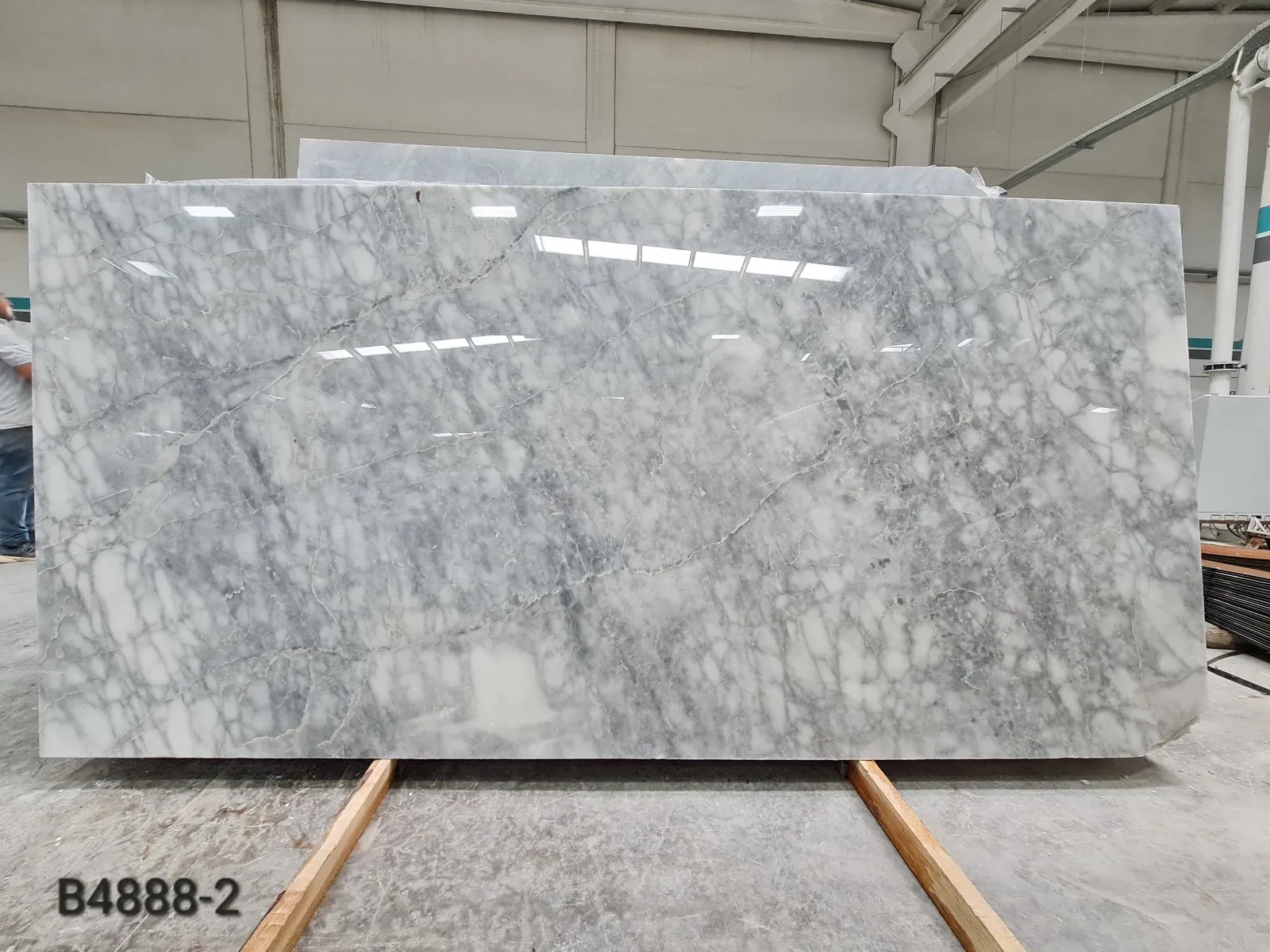 B4888 - 2 CM Grigio Venato Polished