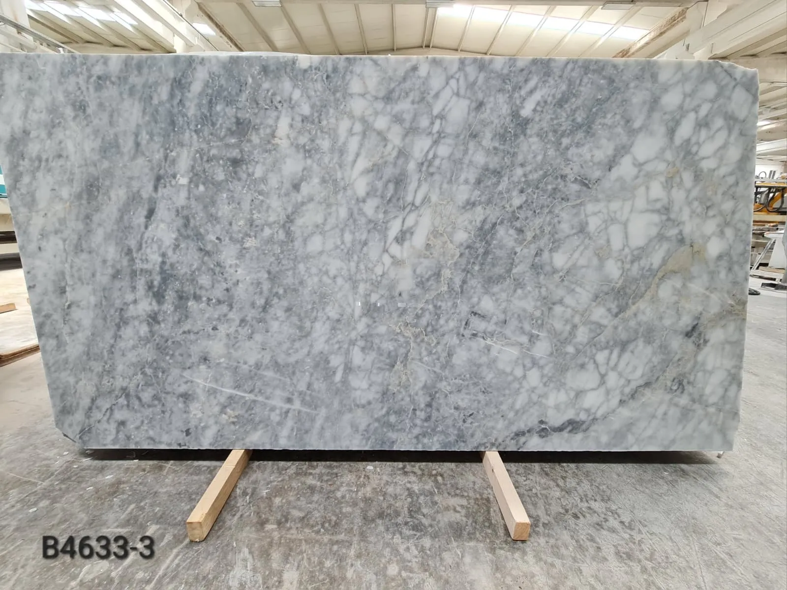 B4633 - 2 CM Grigio Venato Polished