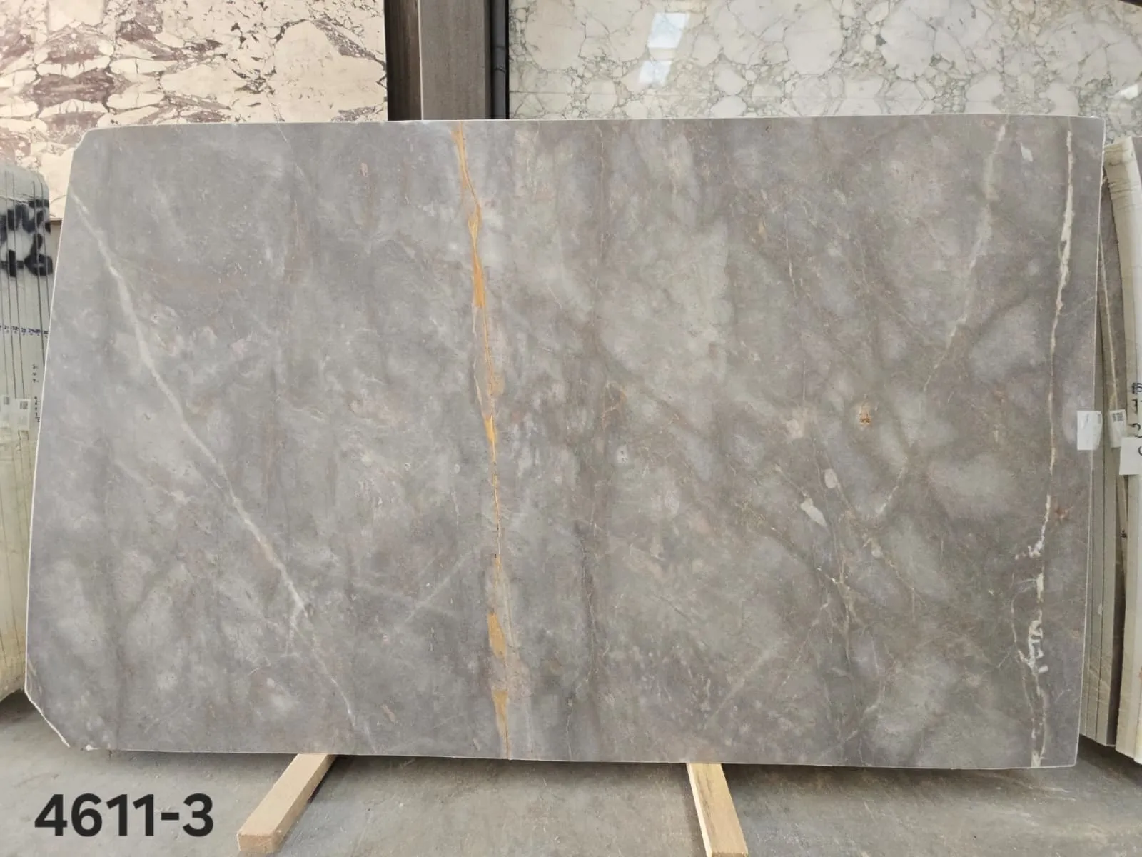 B4611 - 2 CM Baran Grey Honed