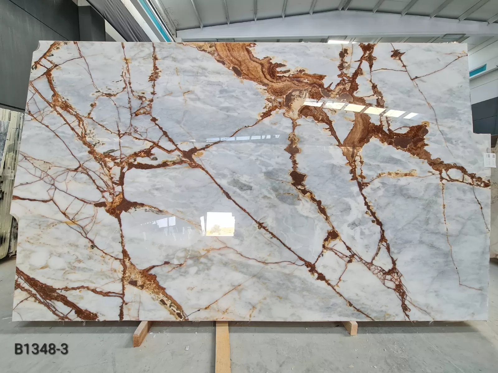 B1348 - 2 CM Deep River Polished