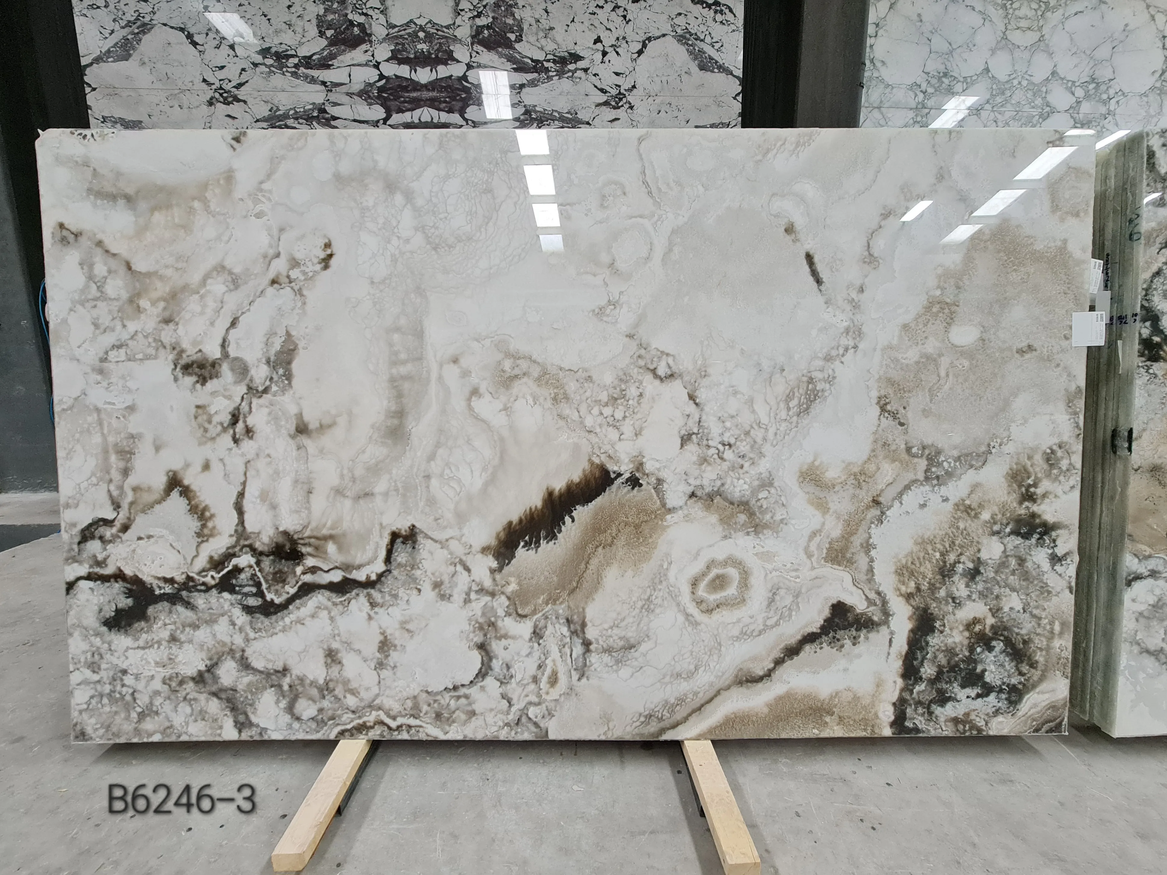 B6246 - 2 CM Grey Onyx Polished