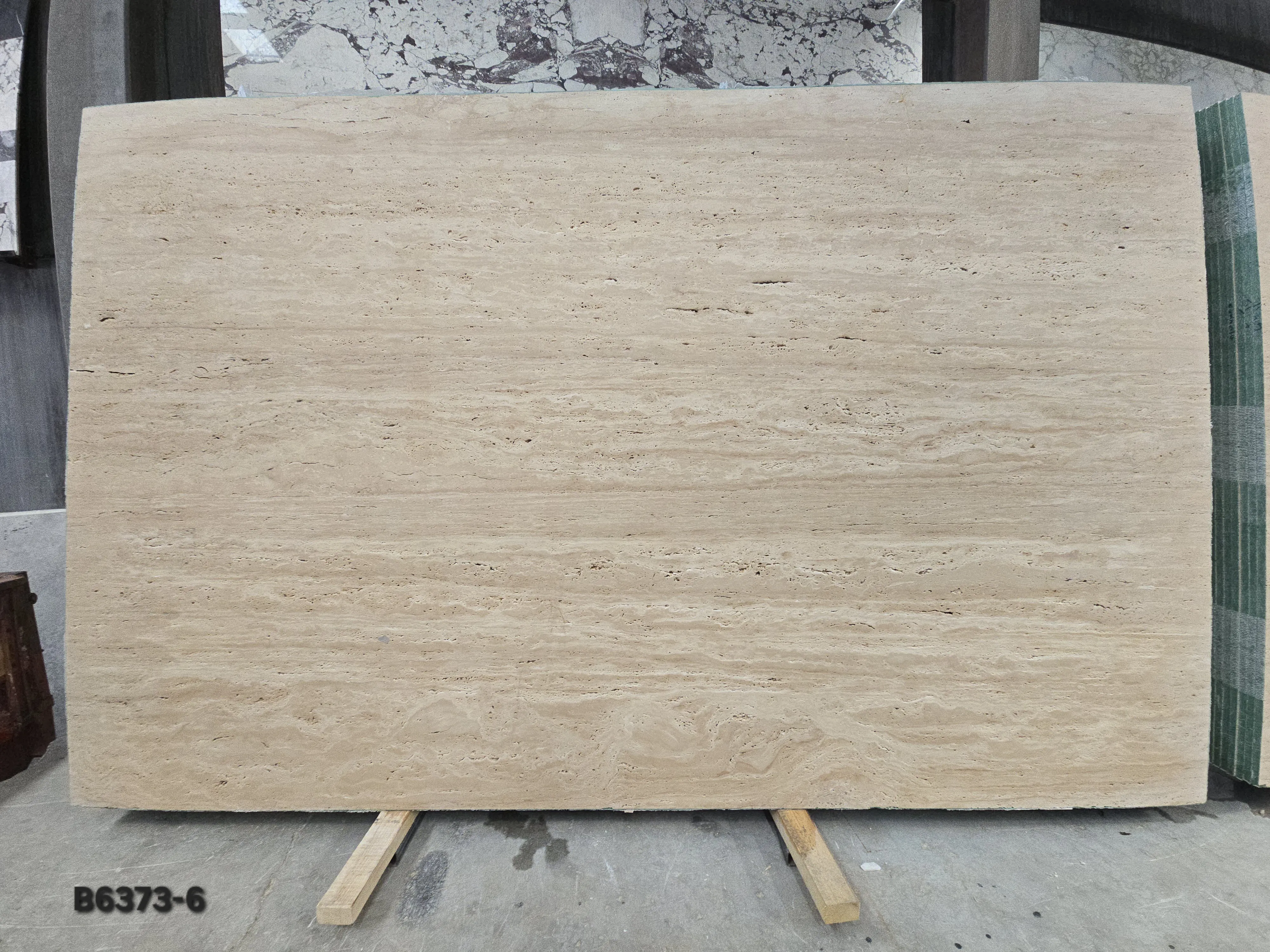 B6373 - 2 CM Veincut Travertine Unfilled Honed