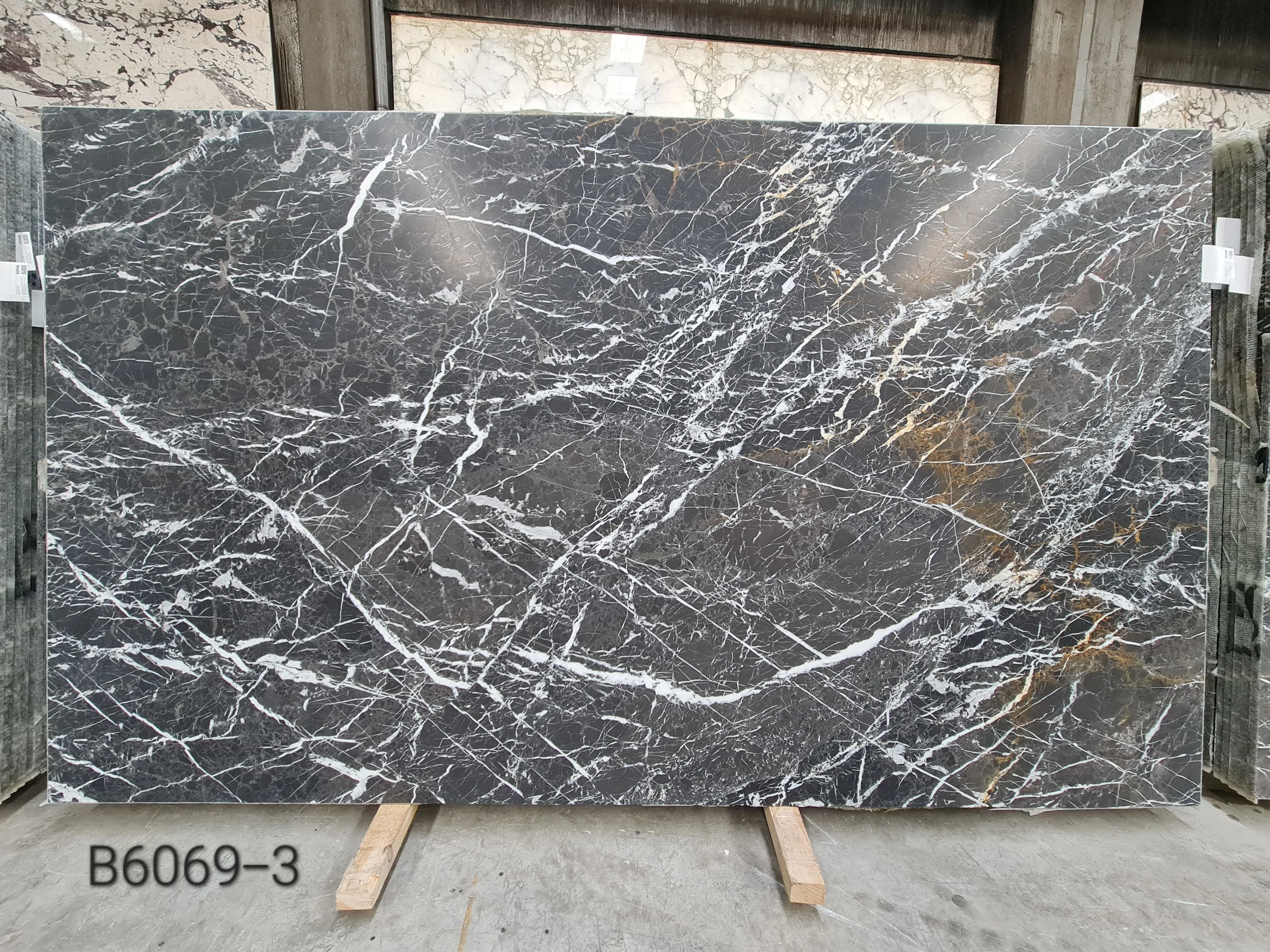 B6069 - 2 CM Black Diamond Honed