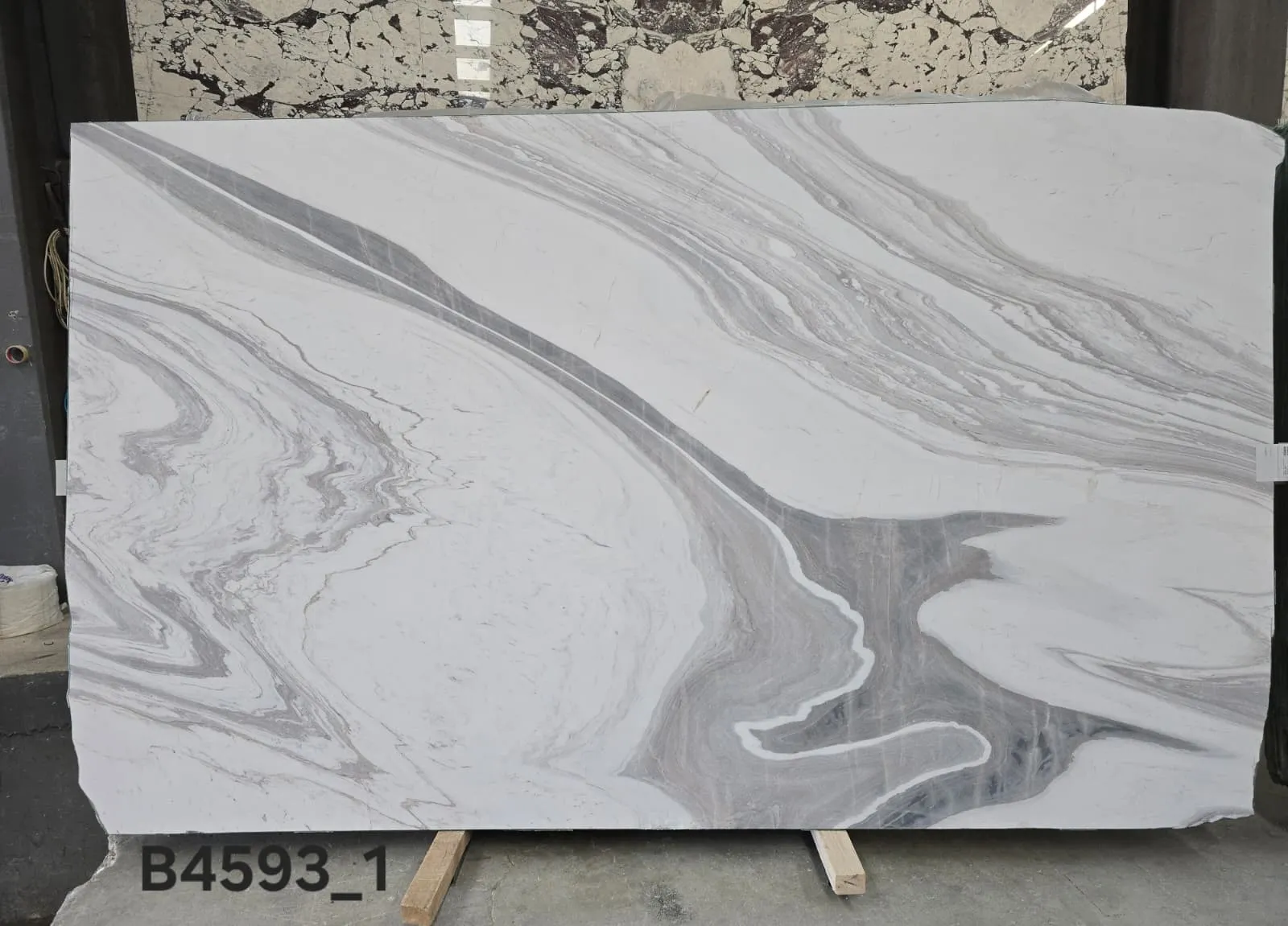 B4593 - 2 CM Bianco Monte Honed