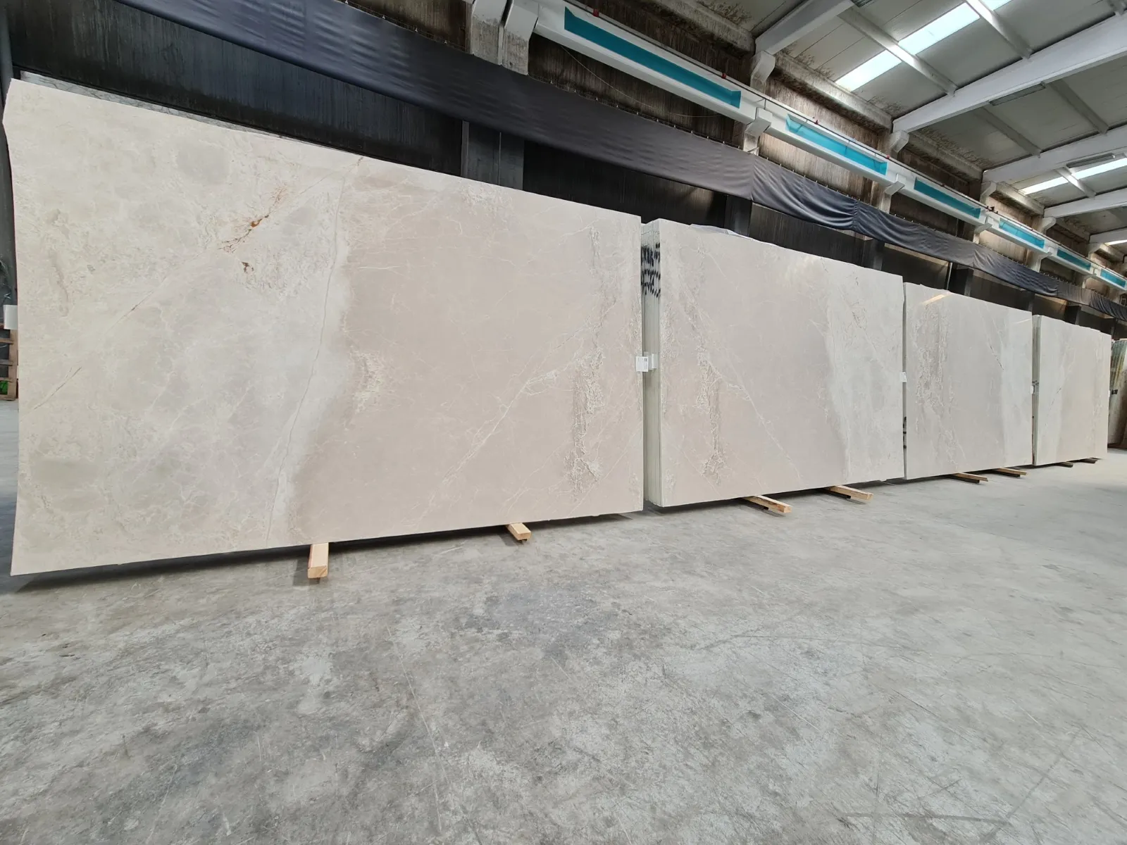 B2215 - 2 CM Cream Karaman Honed