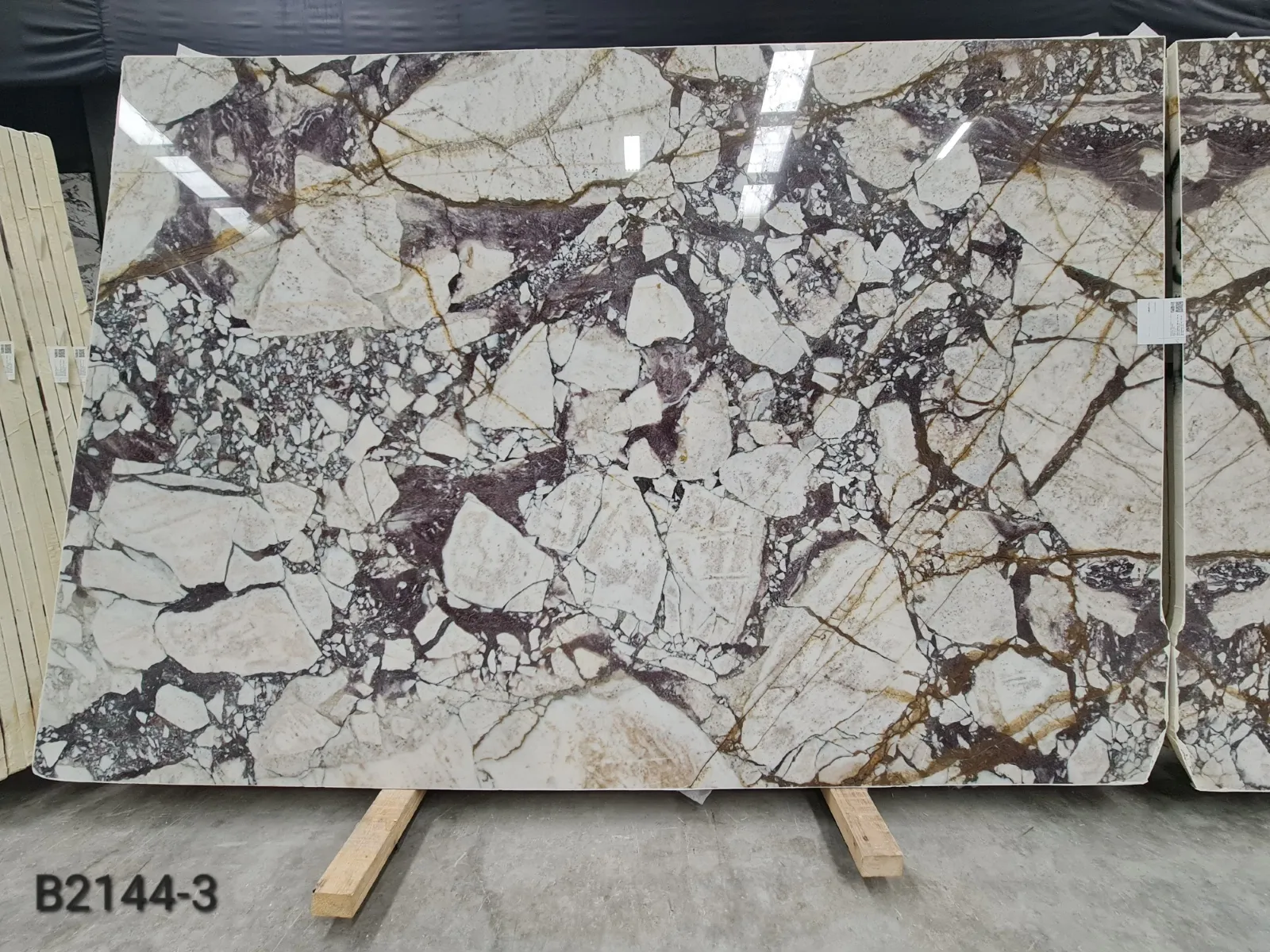 B2144 - 2 CM Calacatta Viola Polished