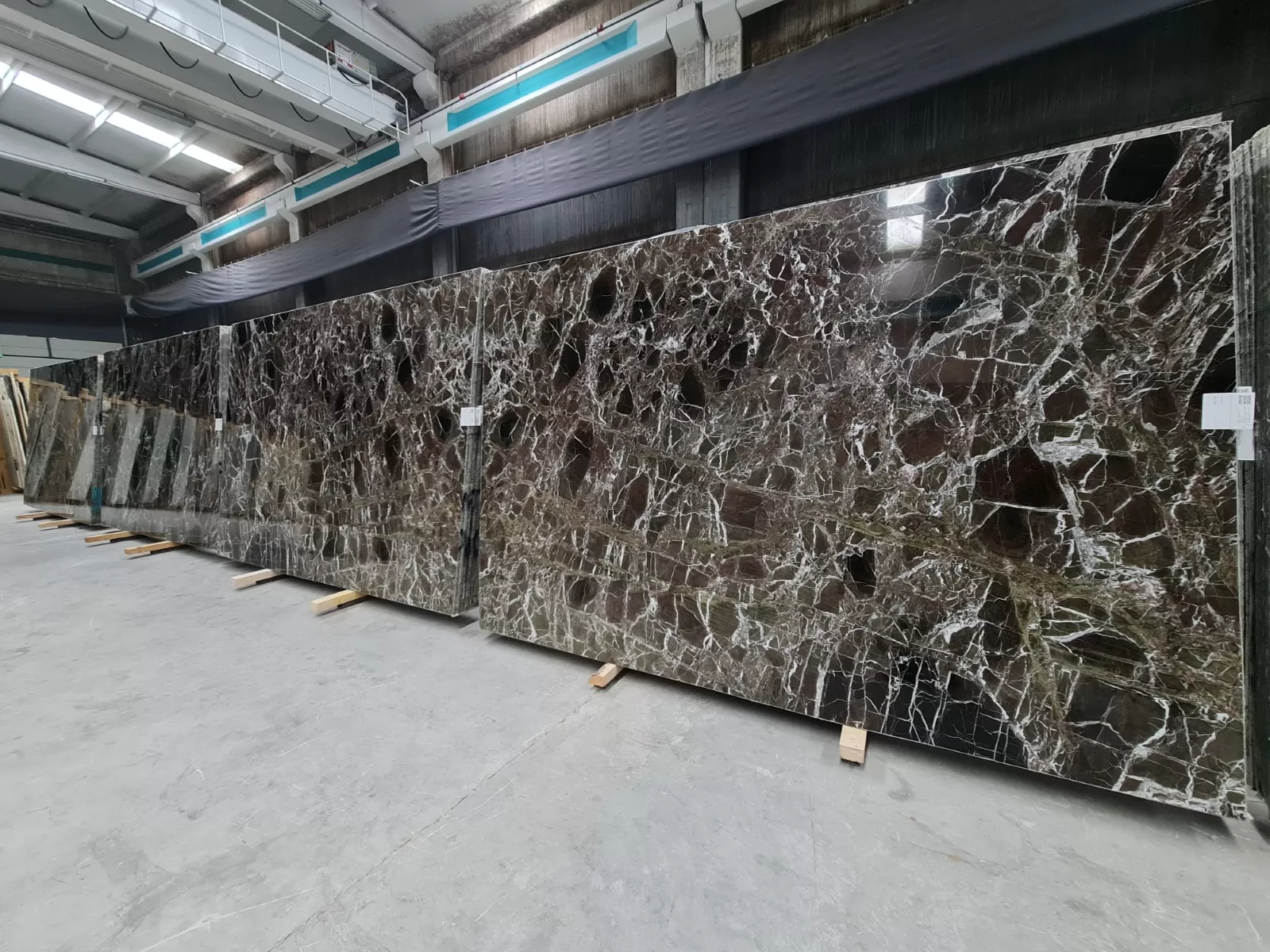 B2120 - 2 CM Verde Levanto Polished