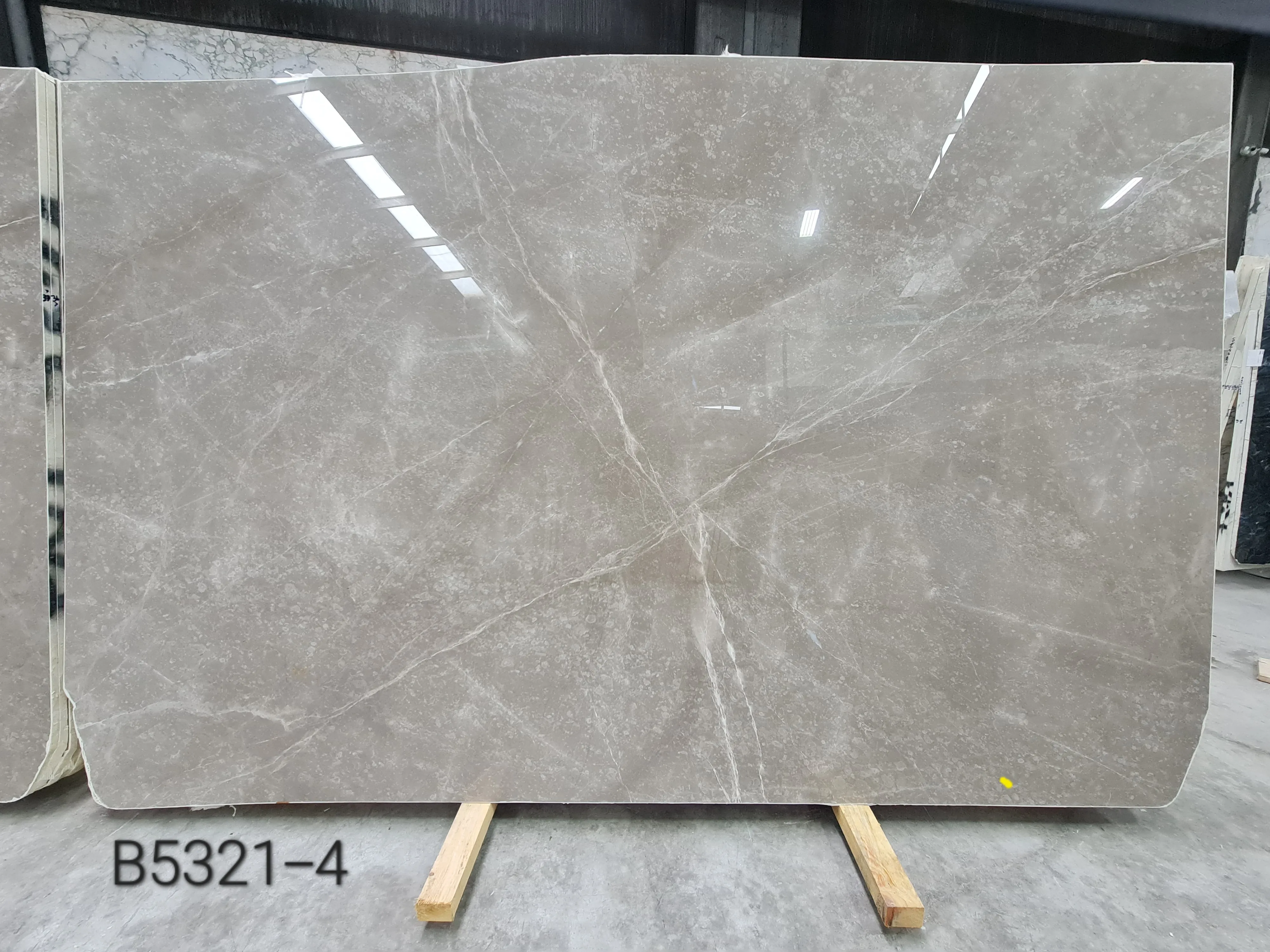 B5321 - 2 CM Tempus Grey Polished