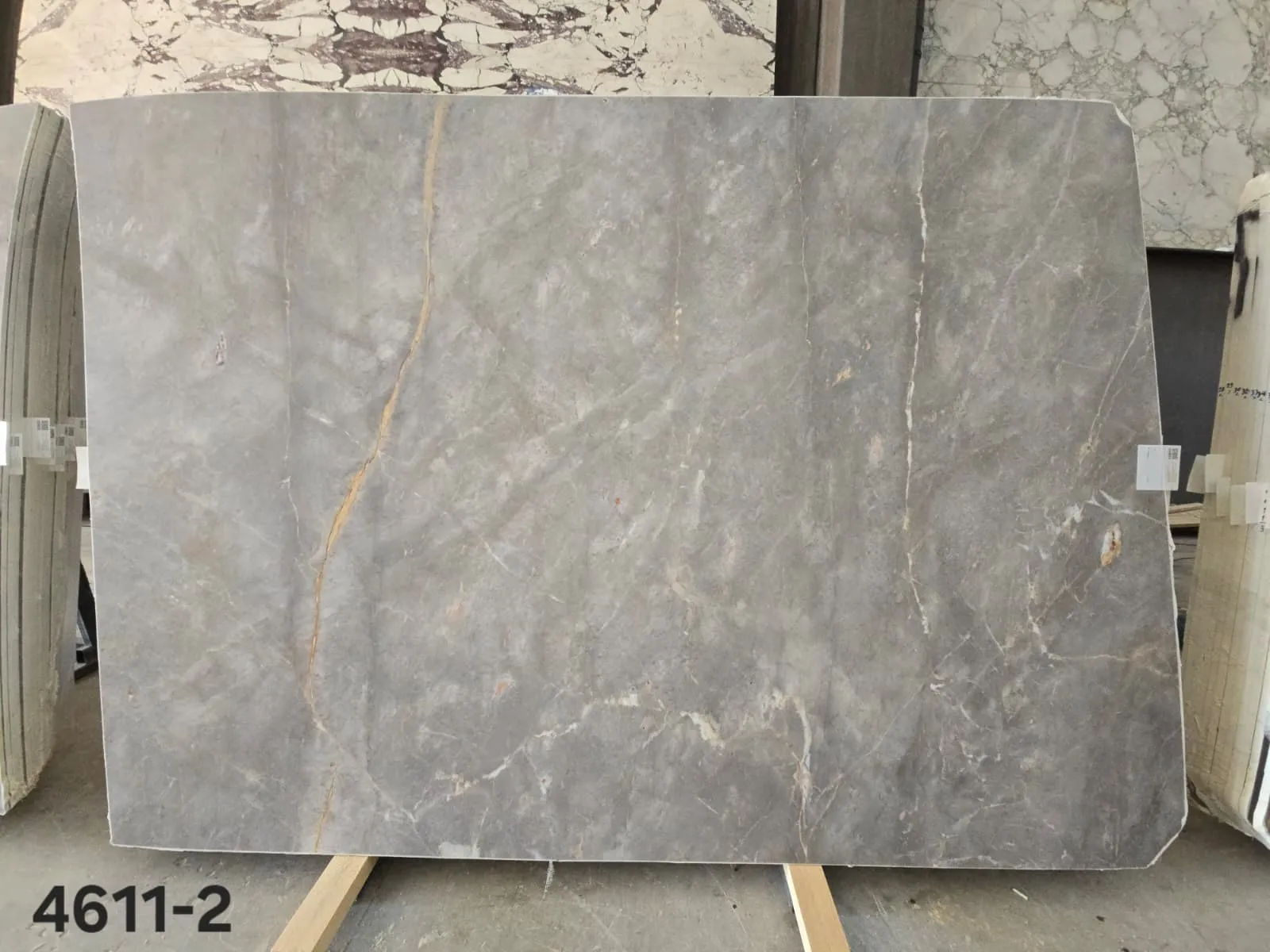 B4611 - 2 CM Baran Grey Honed