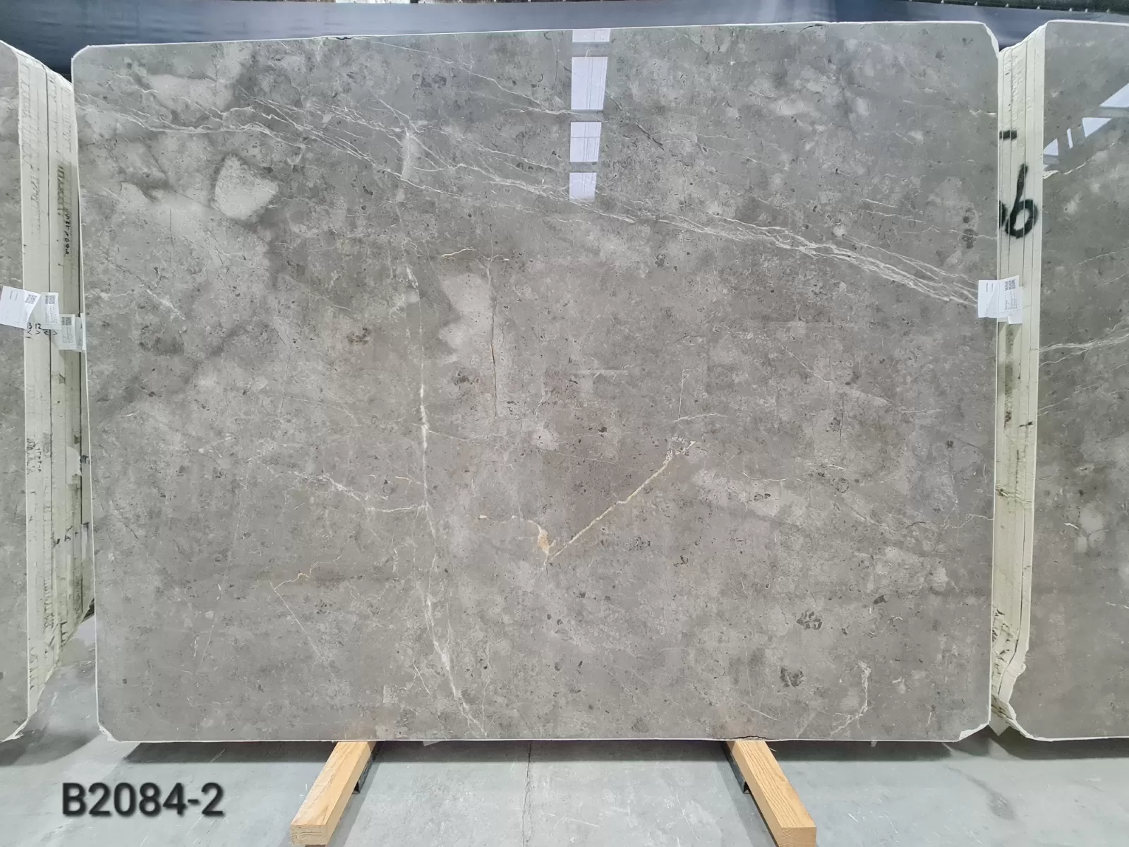 B2084 - 2 CM Fior Di Bosco Polished