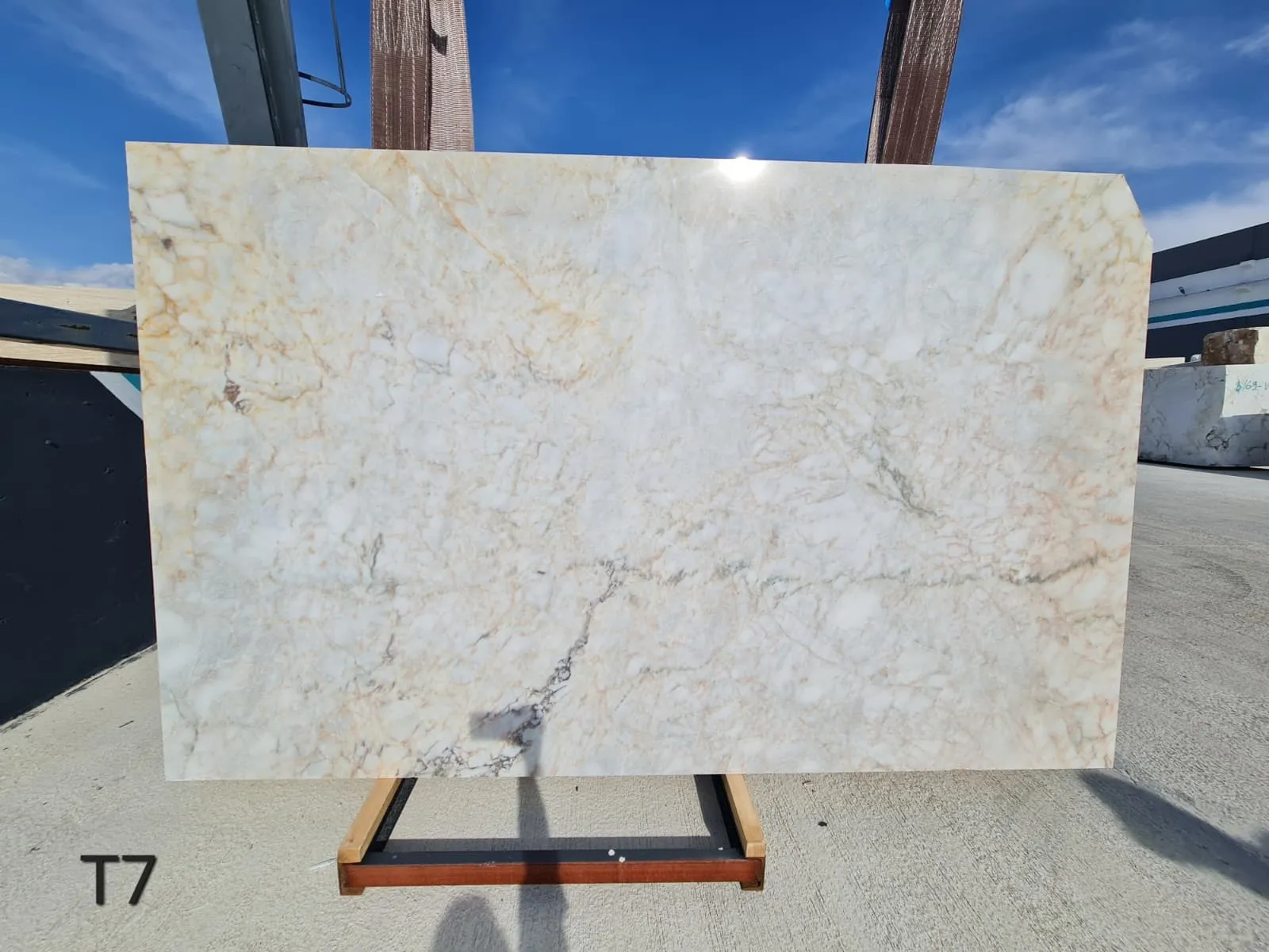 T7 - 2 CM Afyon Gold Polished