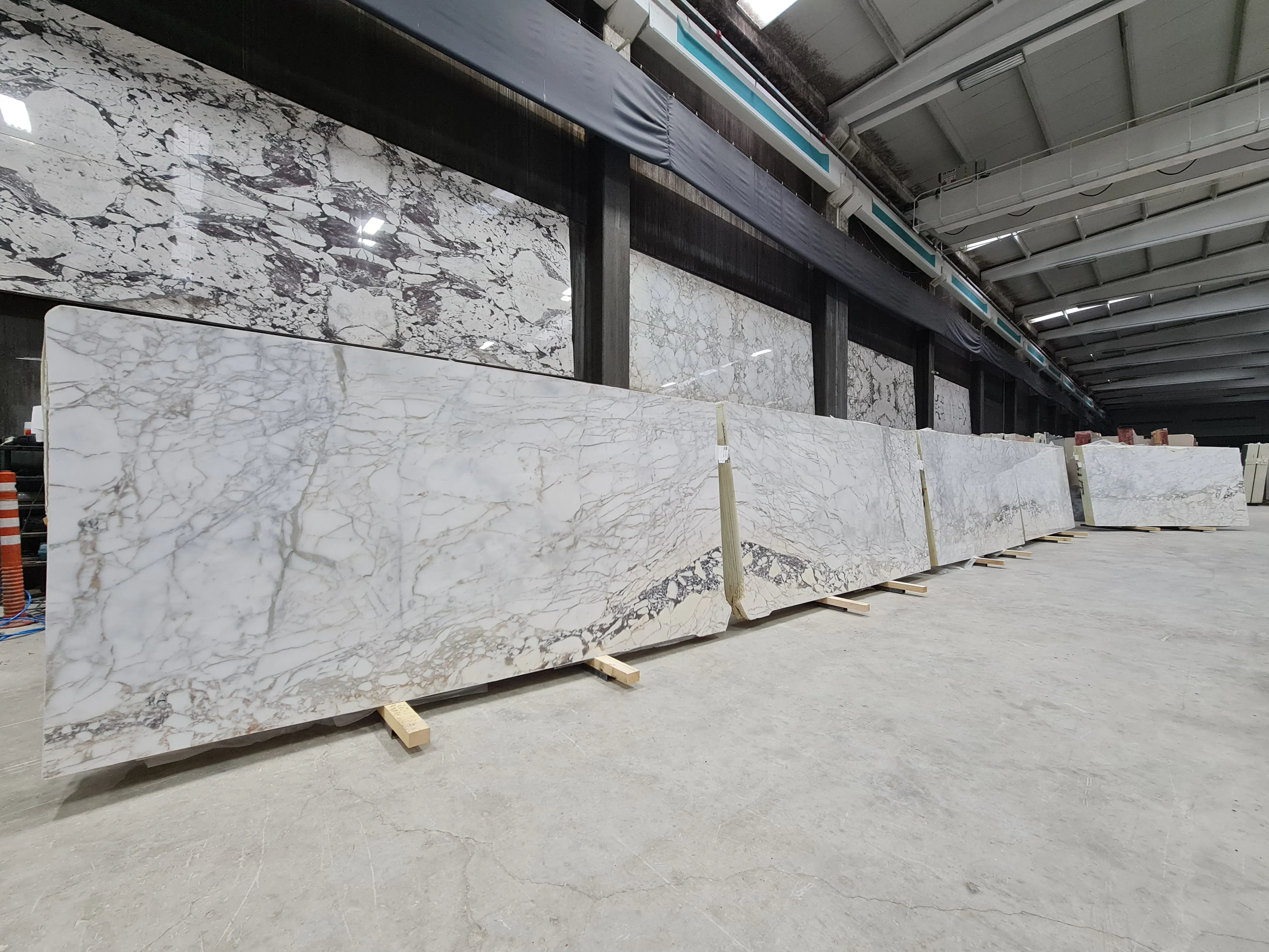 B5383 - 2 CM Afyon Gold Polished