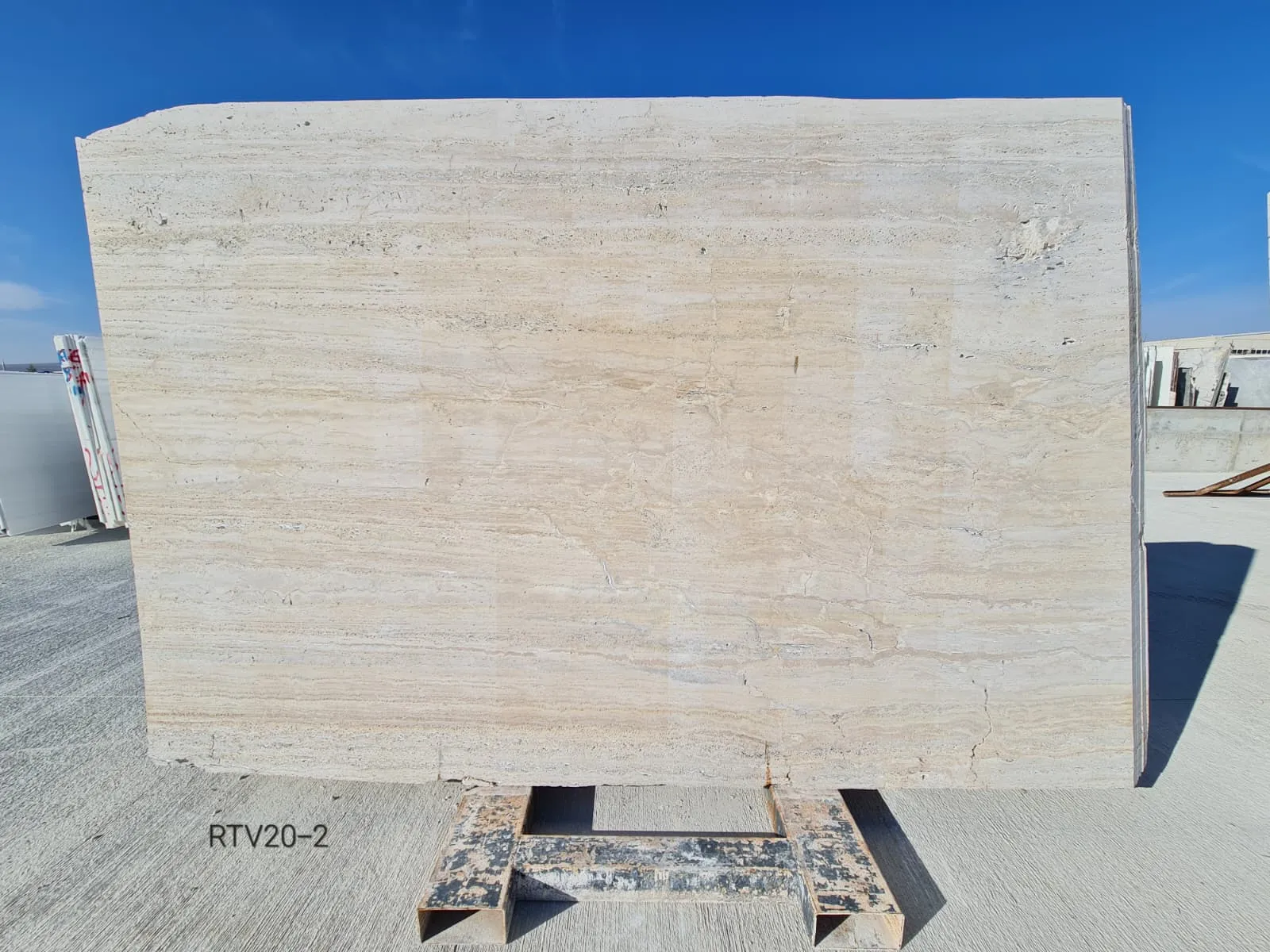 RTV20 - 2 CM Riva Travertine Veincut Raw