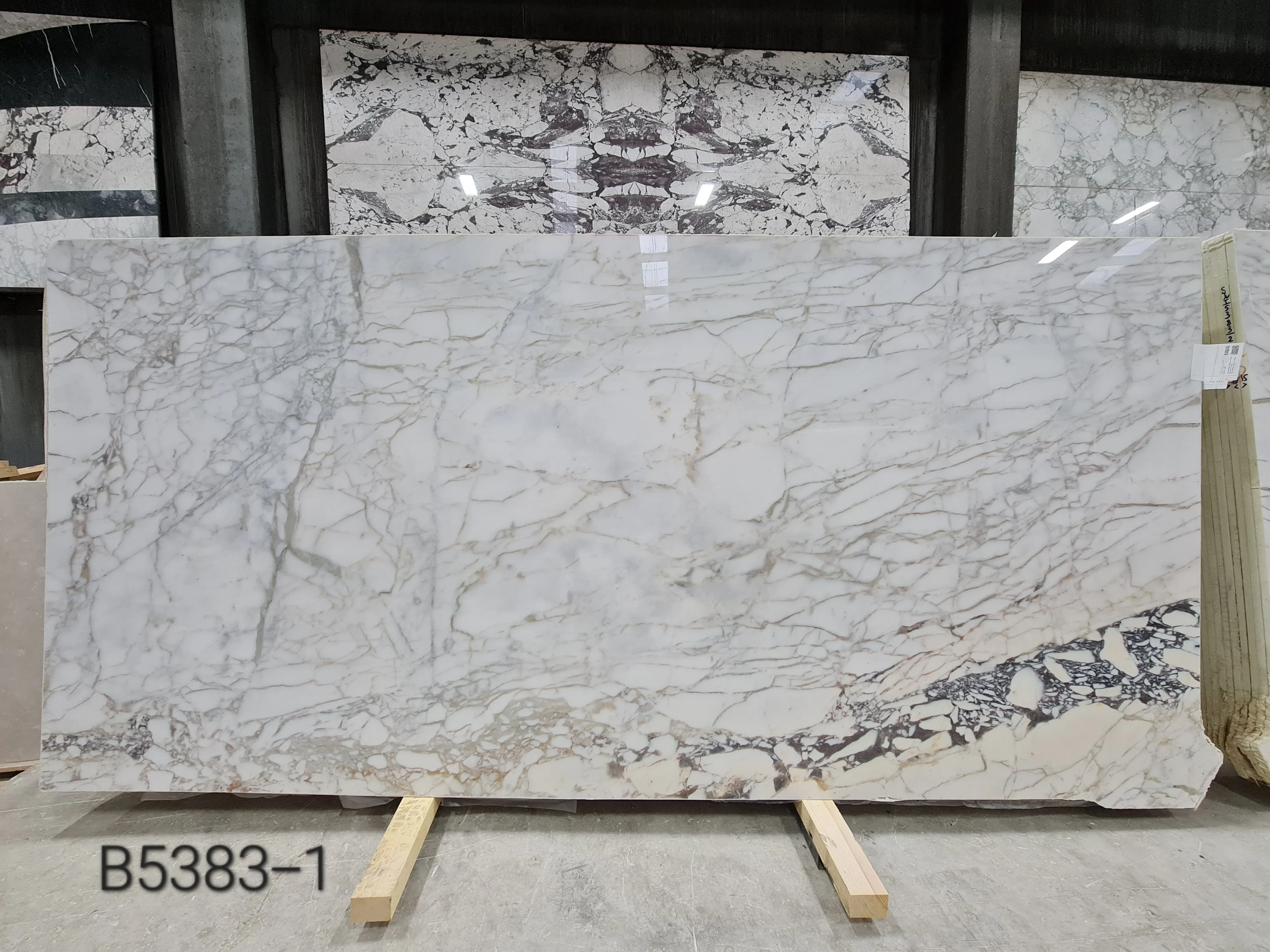 B5383 - 2 CM Afyon Gold Polished