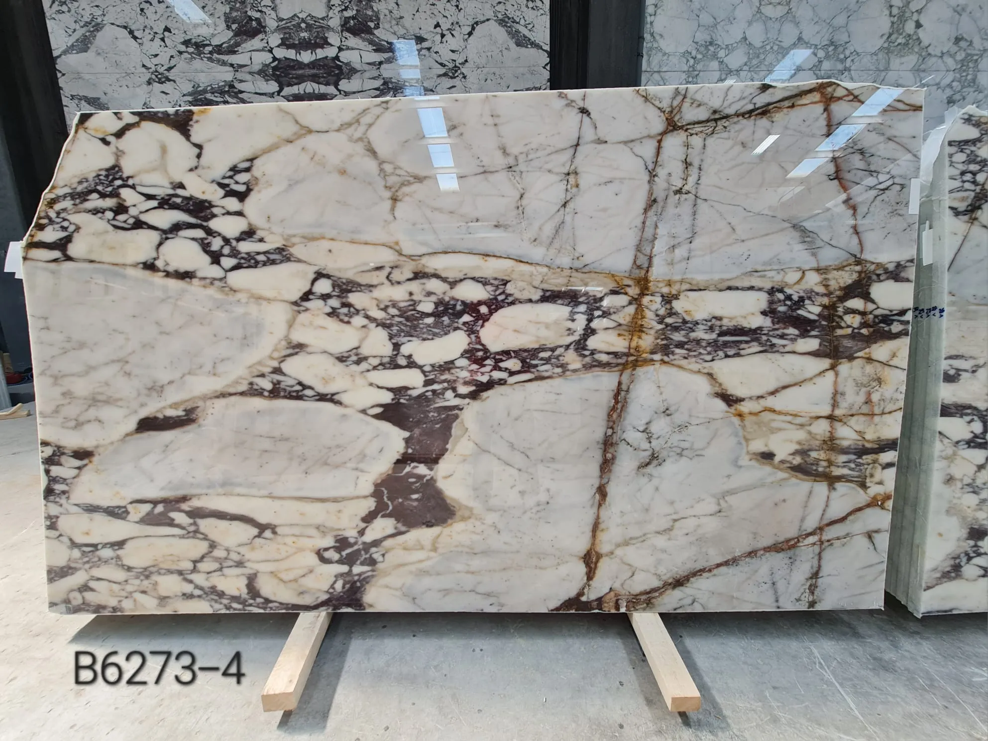 B6273 - 2 CM Afyon Sugar Violet Polished