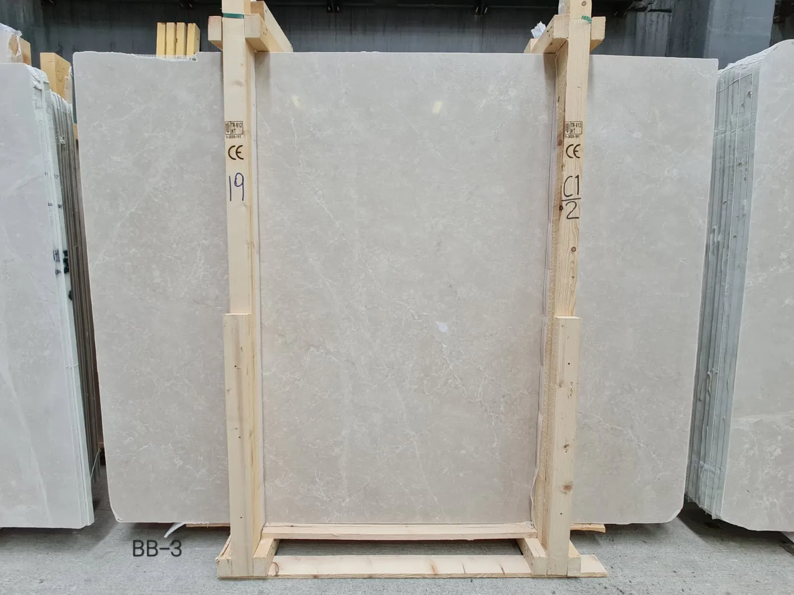 BB3-16-18-25 - 2 CM Burdur Beige Honed