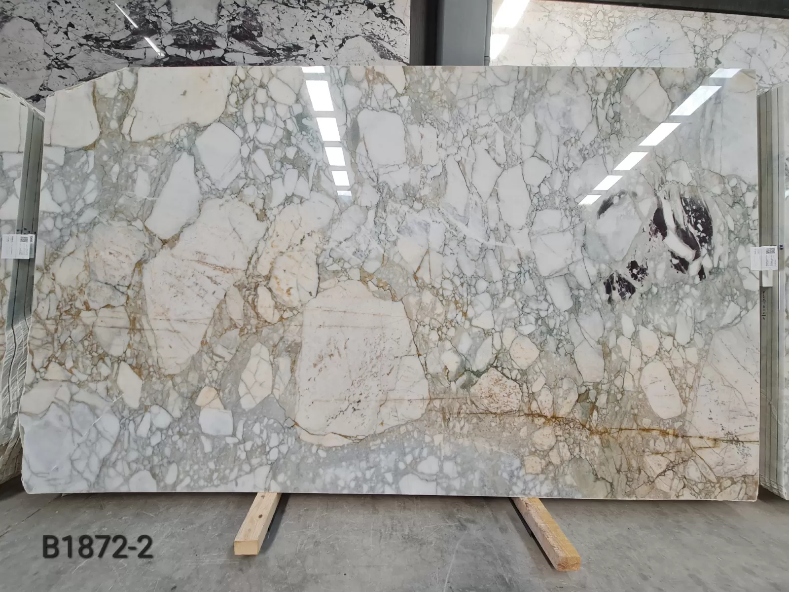 B1872 - 2CM CALACATTA GREEN POLISHED
