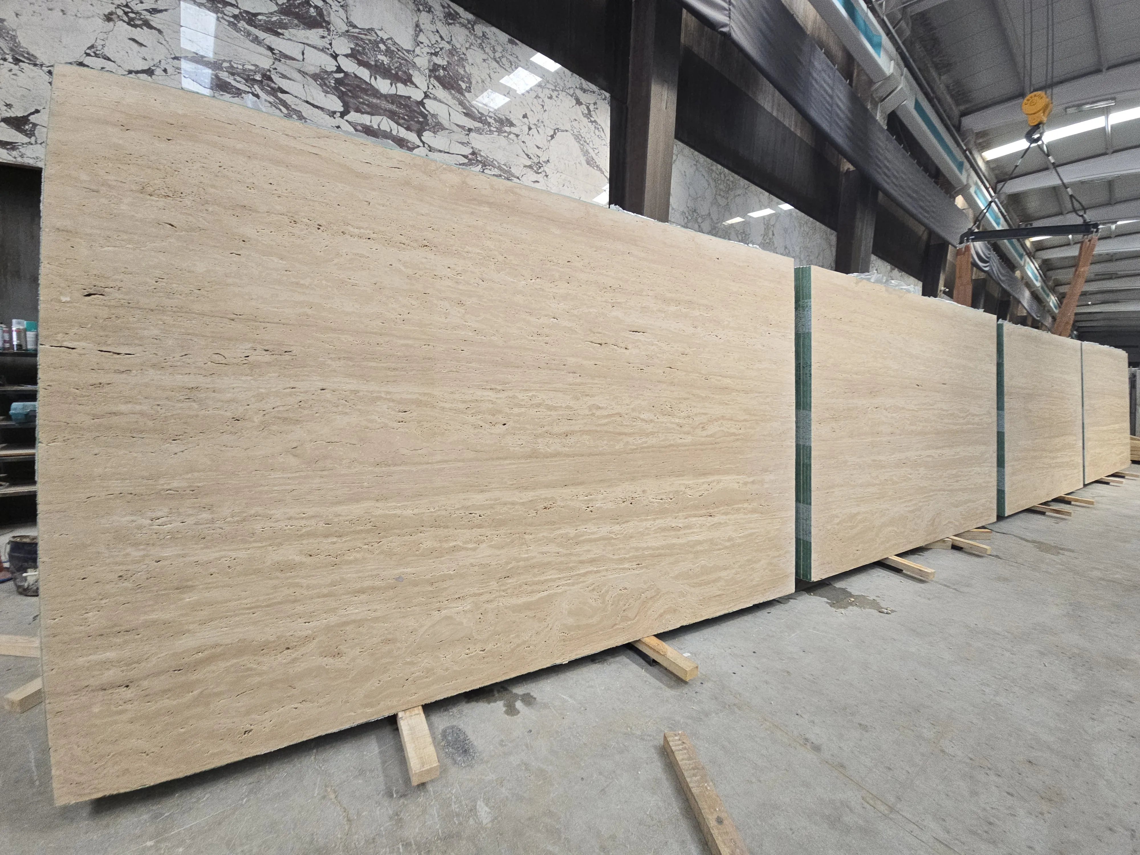 B6373 - 2 CM Veincut Travertine Unfilled Honed